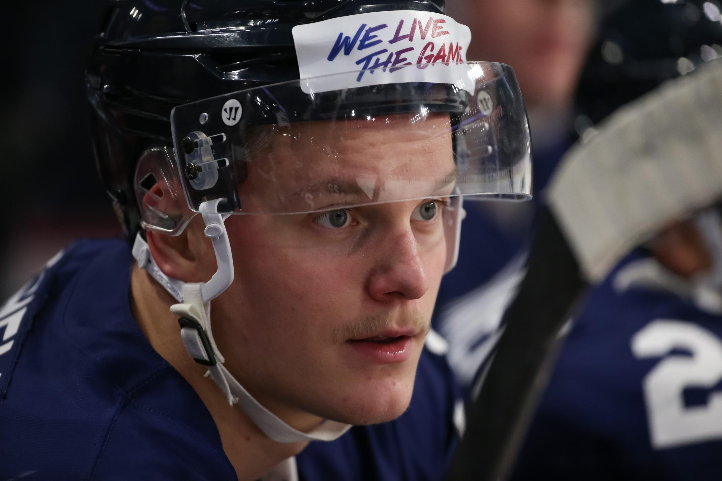 Otsikoista kadonneen suomalaislupauksen viimeinen mahdollisuus NHL:ssä on tässä ja nyt – ”Pitää pystyä vastaamaan huutoon” 