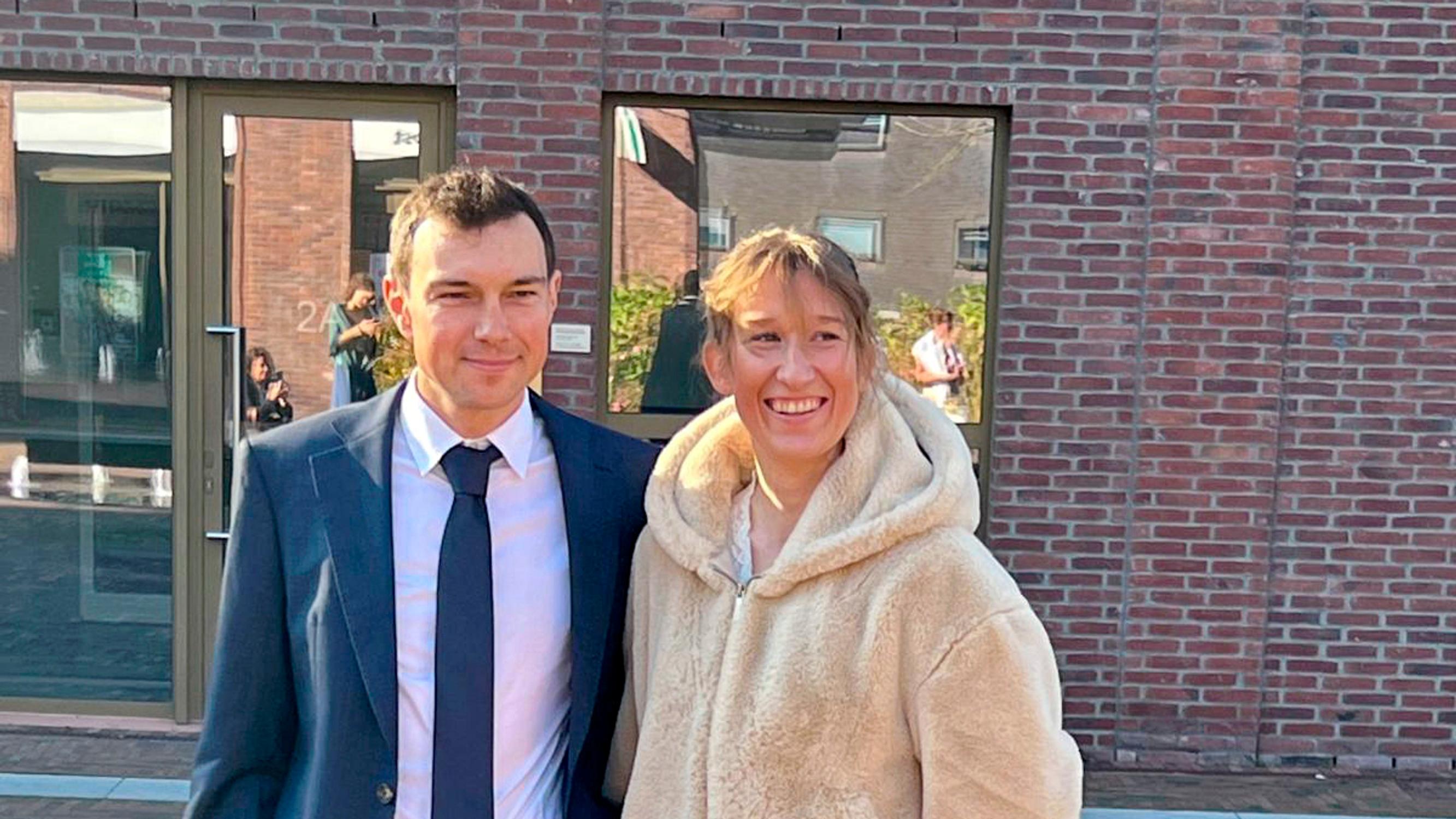 Laura Vainionpää muutti pyöräilyn perässä Kauhajoelta Belgiaan – Nyt hän jakaa pikkukaupungissa postia ja harmittelee belgialaisten äitiysvapaiden lyhyyttä