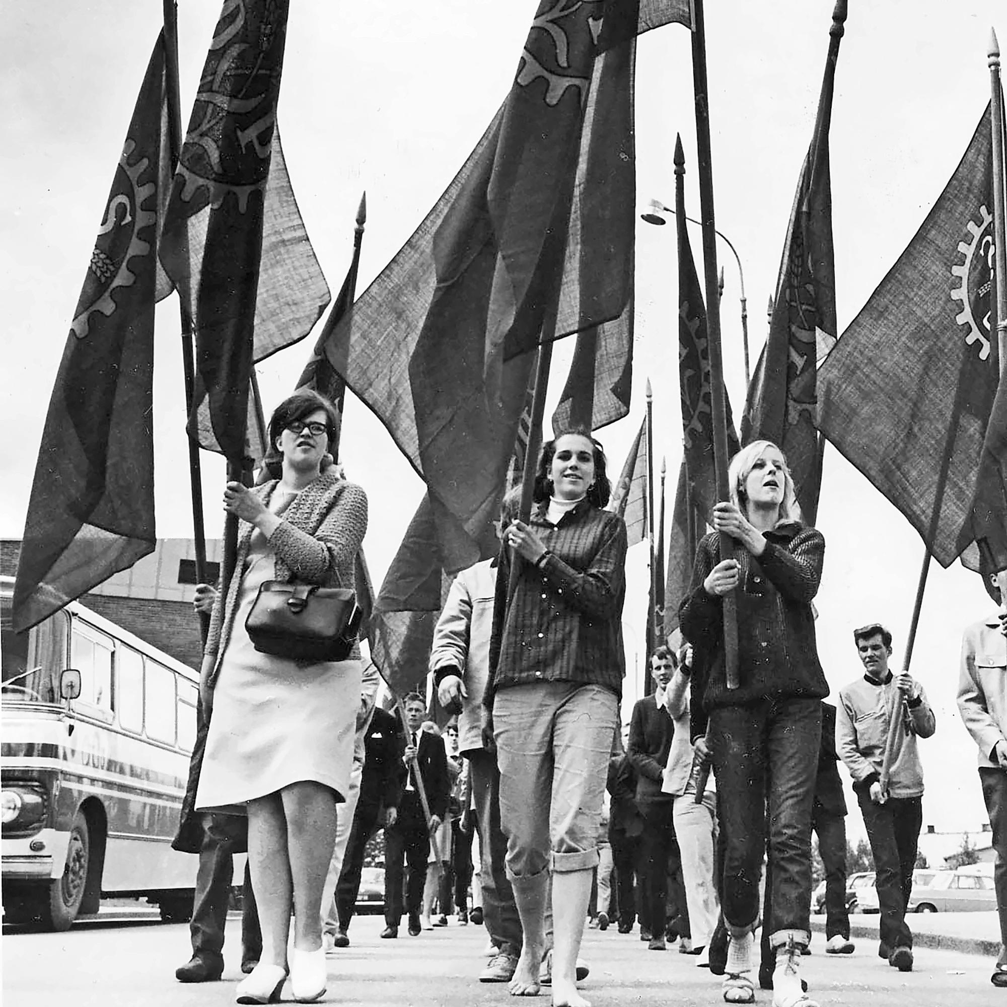 Elokapinankin juuret ovat 1960-luvulla – Kun nuoriso hylkäsi vanhempiensa arvot, siitä tuli yhä näkyvä muutosvoima 