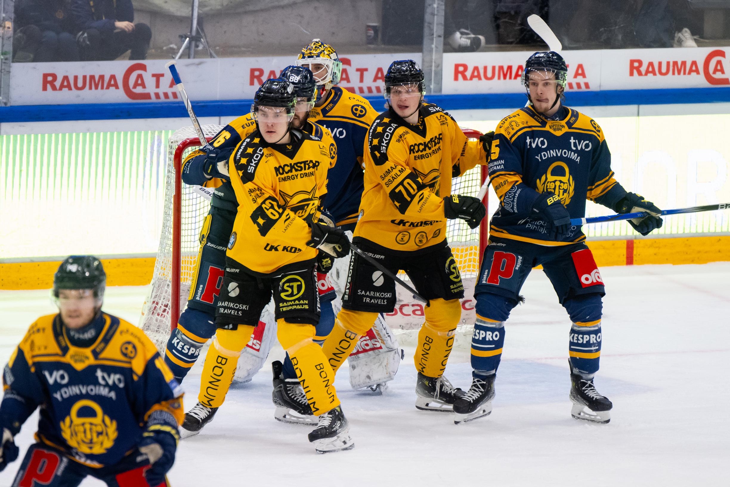 Petteri Sihvonen armottomana: "Taasko kaikki lipeää Tomi Lämsän käsistä?" – Raimo Helmisen SaiPa kylvettää 6–0