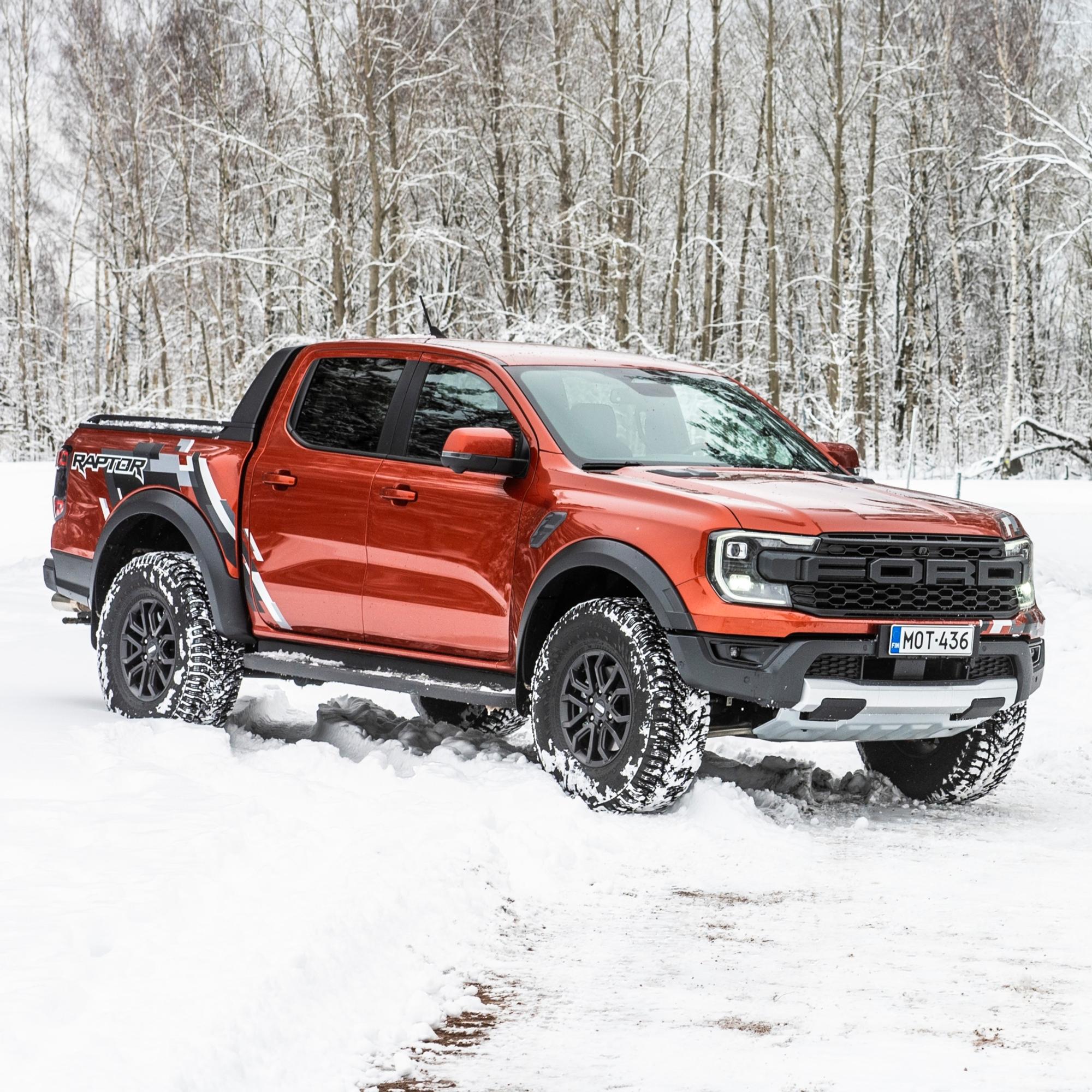 Ford Ranger Raptor 3.0 V6 EcoBoost A10 – Myrsky ja mylväys