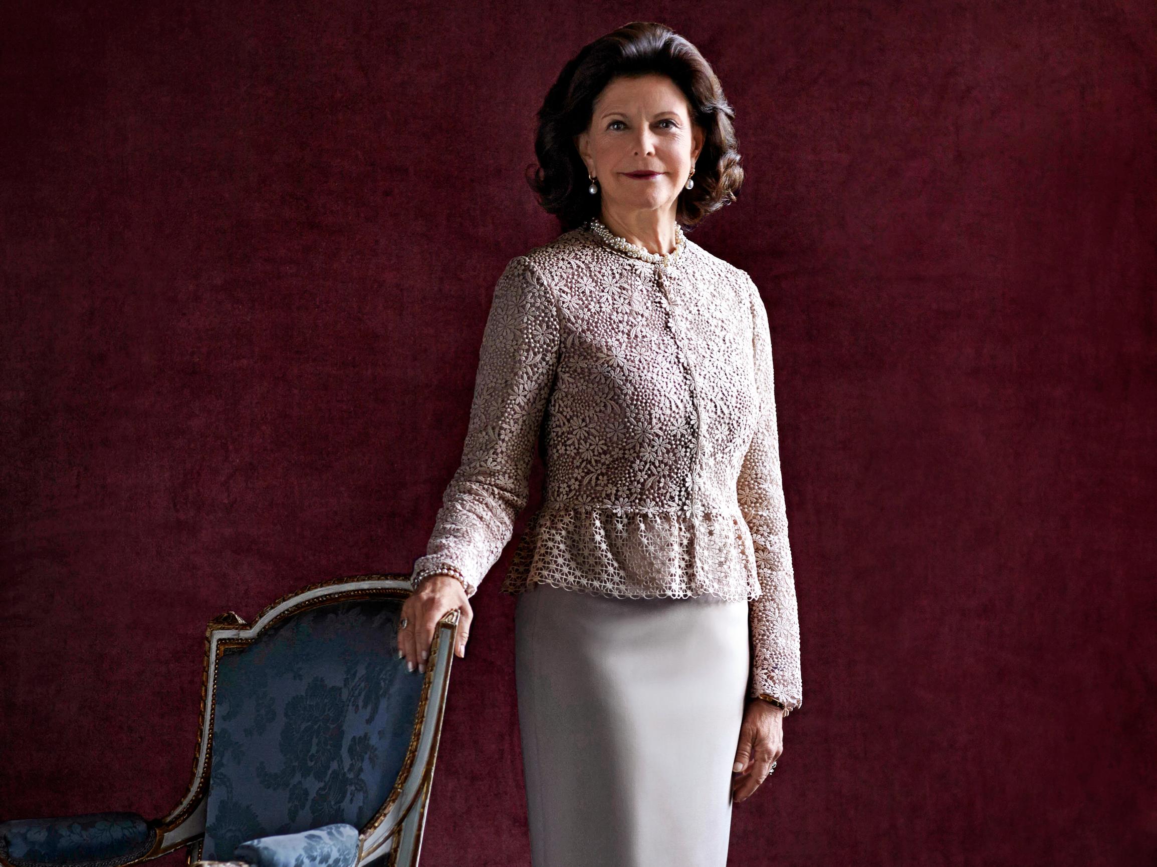 Kuningatar Silvia, 80, on valokeilojen takana suorasuinen uranainen – Tiedätkö, mikä on hänen salainen intohimonsa?