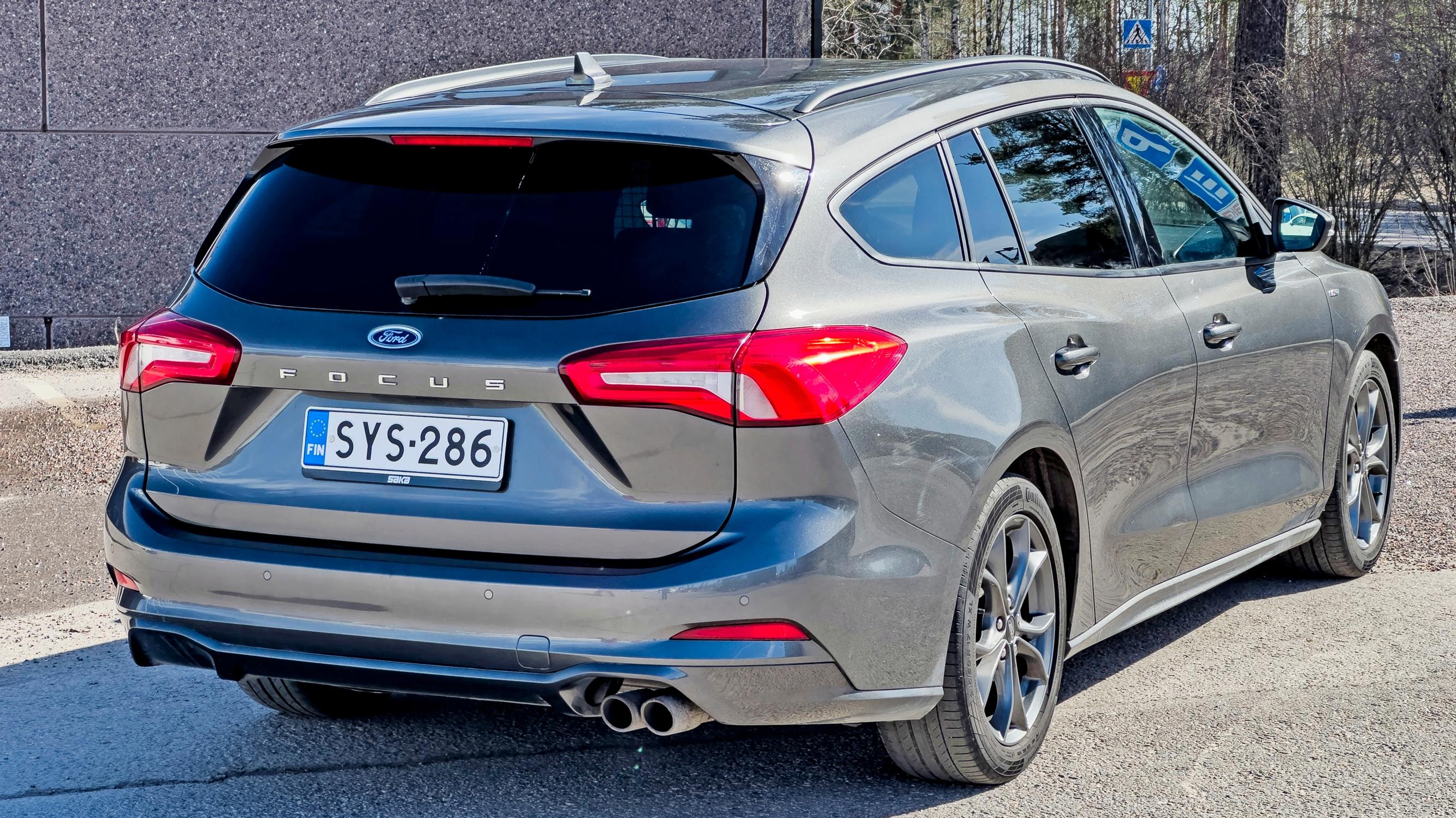 Ford Focus vm 2019 – Tämähän on löytö: 15 900 euroa näin tilavasta ja pätevästä autosta kuulostaa erikoistarjoukselta