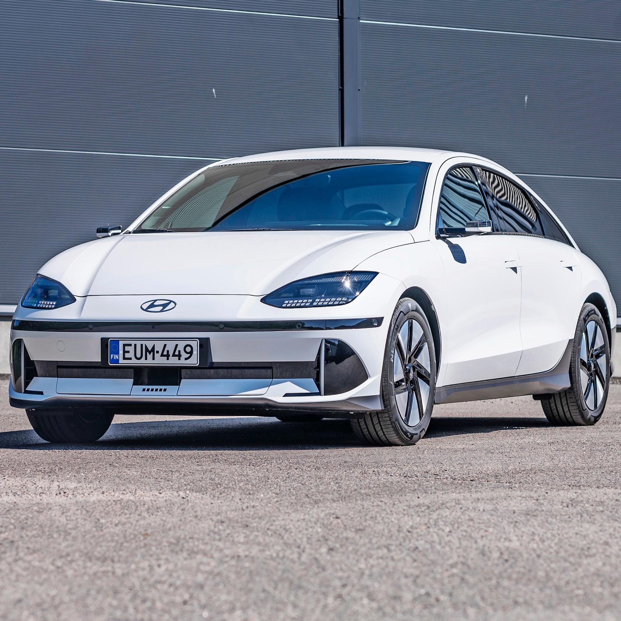Hyundai Ioniq 6 kerää katseita – Mukava sähköufo hänelle, joka haluaa erottua