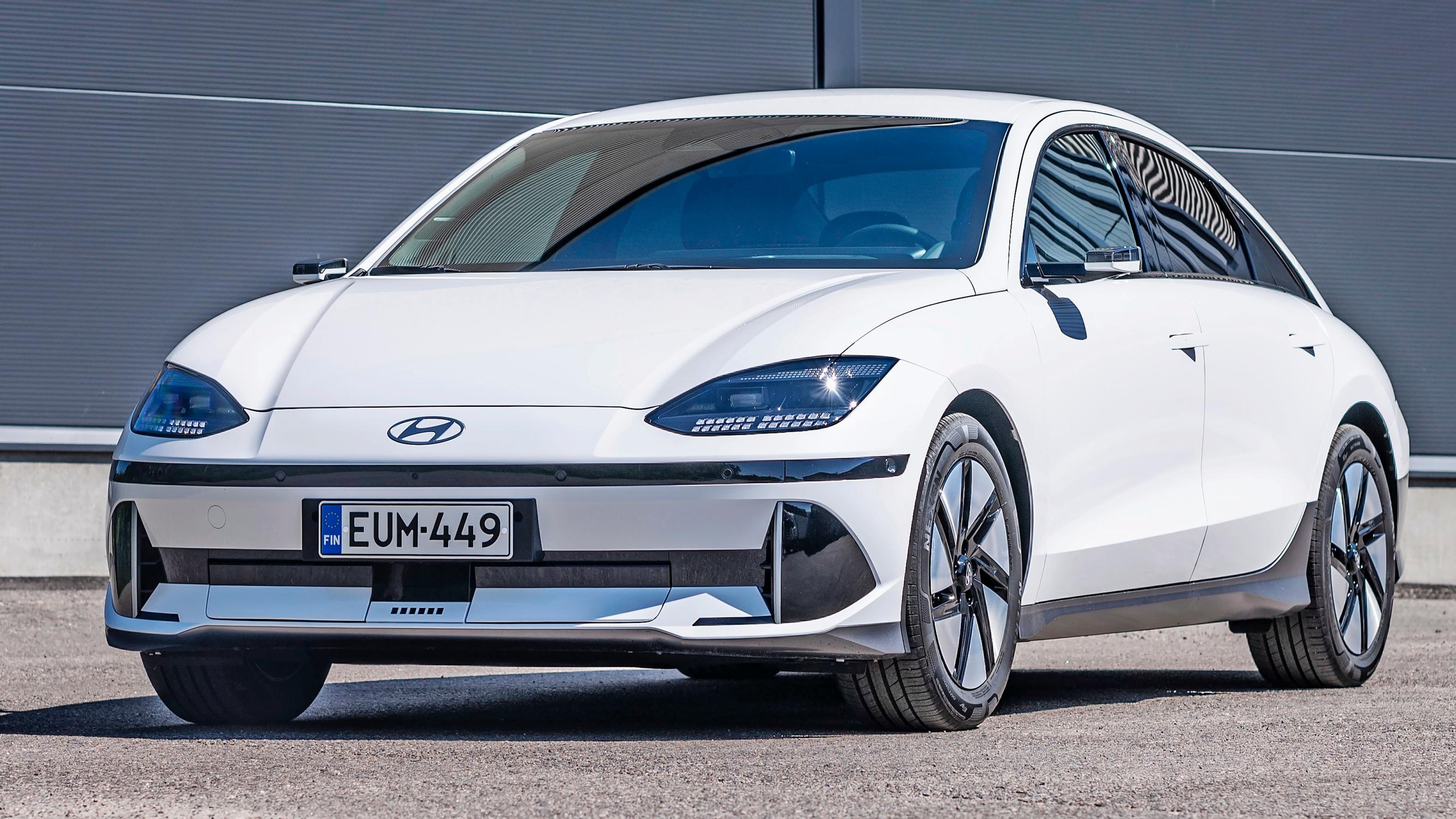 Hyundai Ioniq 6 kerää katseita – Mukava sähköufo hänelle, joka haluaa erottua