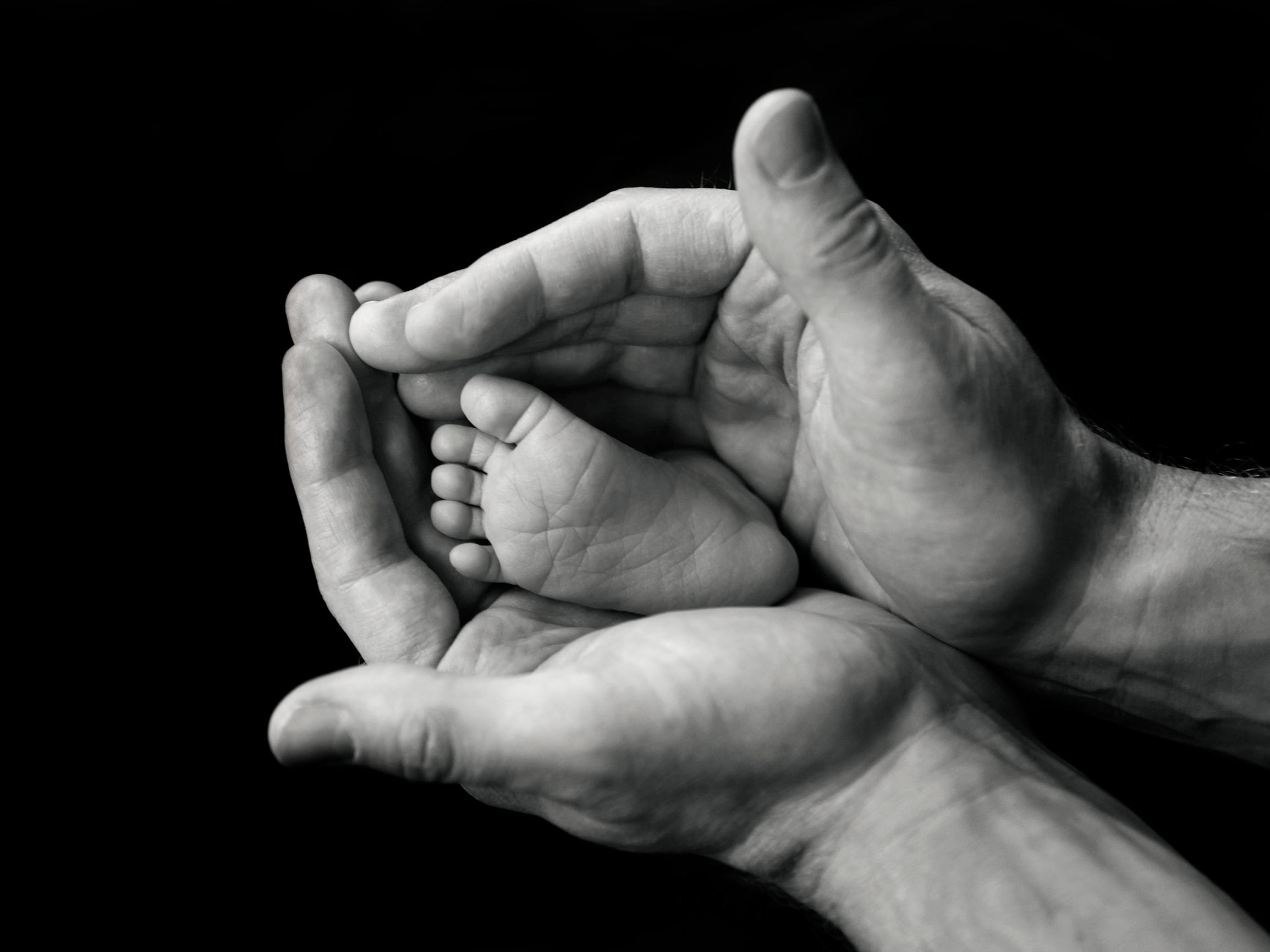 Kystiseen fibroosiin ei enää kuole nuorena, vaan sairauteen on tehokas hoito – Jotkut äidit hankkivat lääkettä jopa kohdussa oleville vauvoilleen