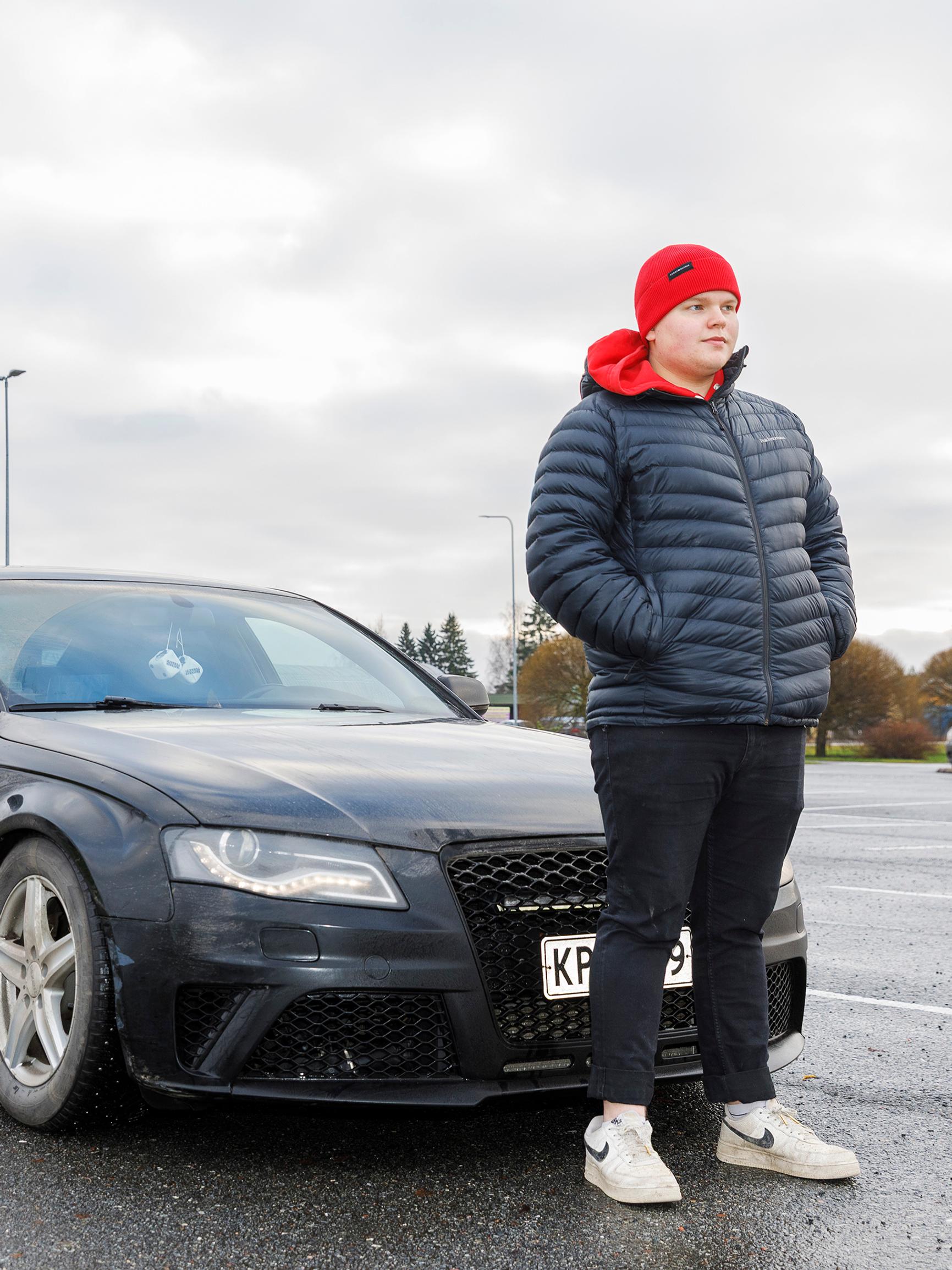 Kuljetusalalle haluavan Aleksin, 21, työhakemus villitsee somessa – Myös rekrytoinnin ammattilainen vaikuttui: ”Otettaisiin saman tien töihin”