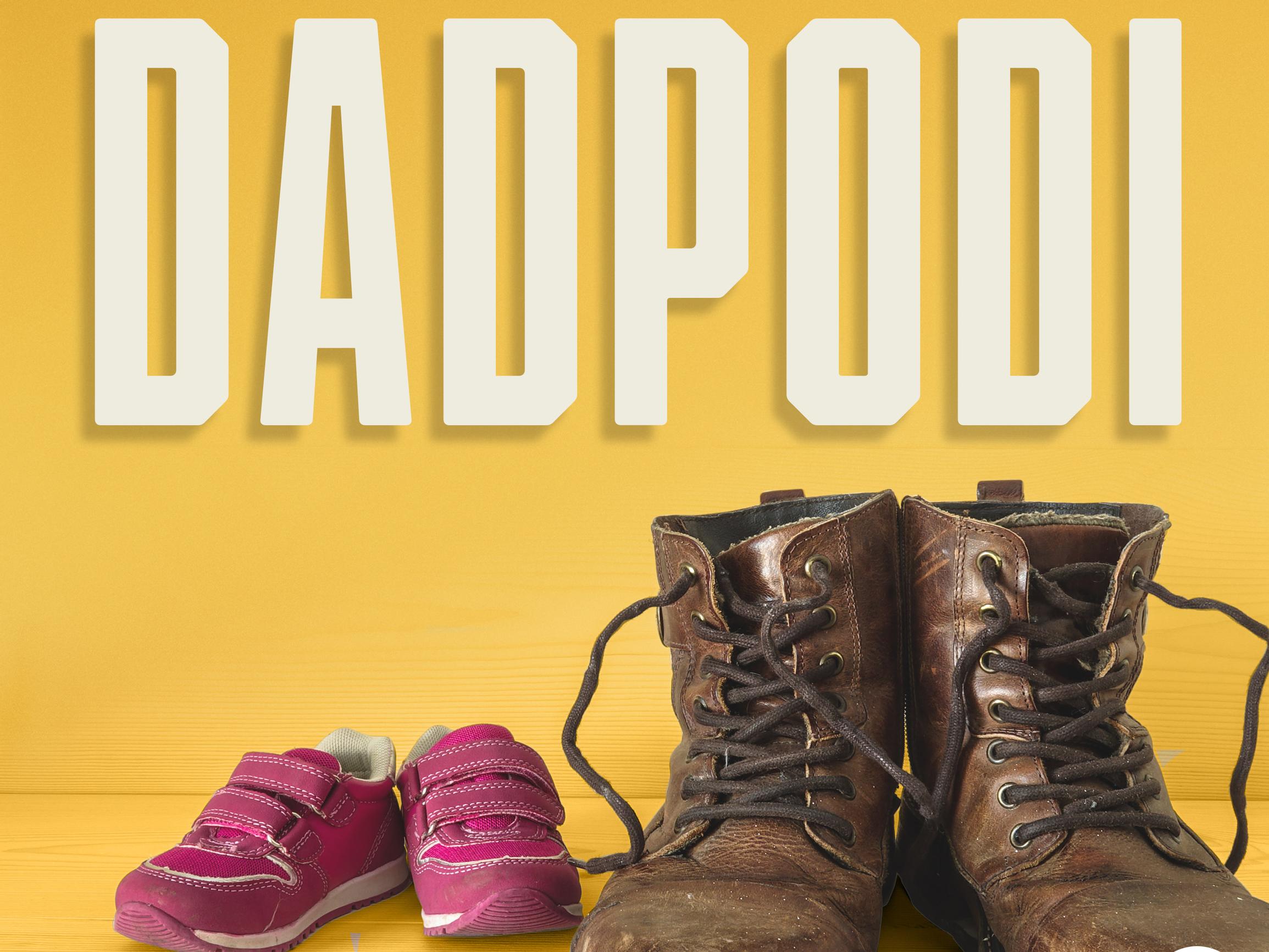 Jari Sarasvuo: Meillä ei neuvotella nukkumaanmenosta – DadPodi-podcastissa miehet puhuvat vanhemmuudesta – Kuuntele