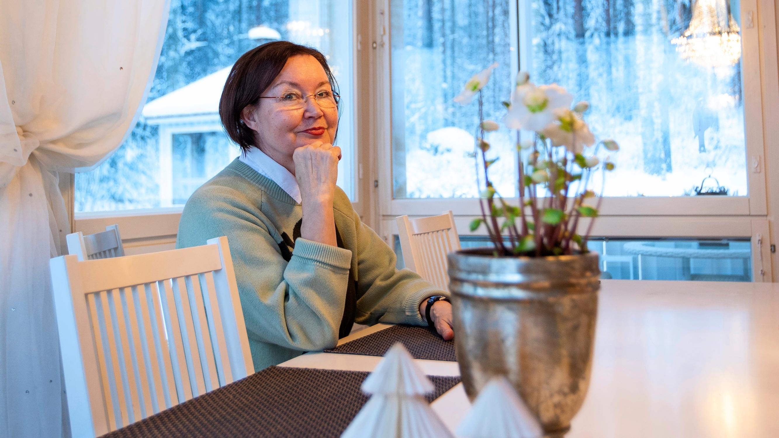 Tarja Saari, 70, on polkenut sähköpyörällä tuhansia kilometrejä pitkin Eurooppaa: "Parempi kuolla elävänä kuin elää kuolleena"