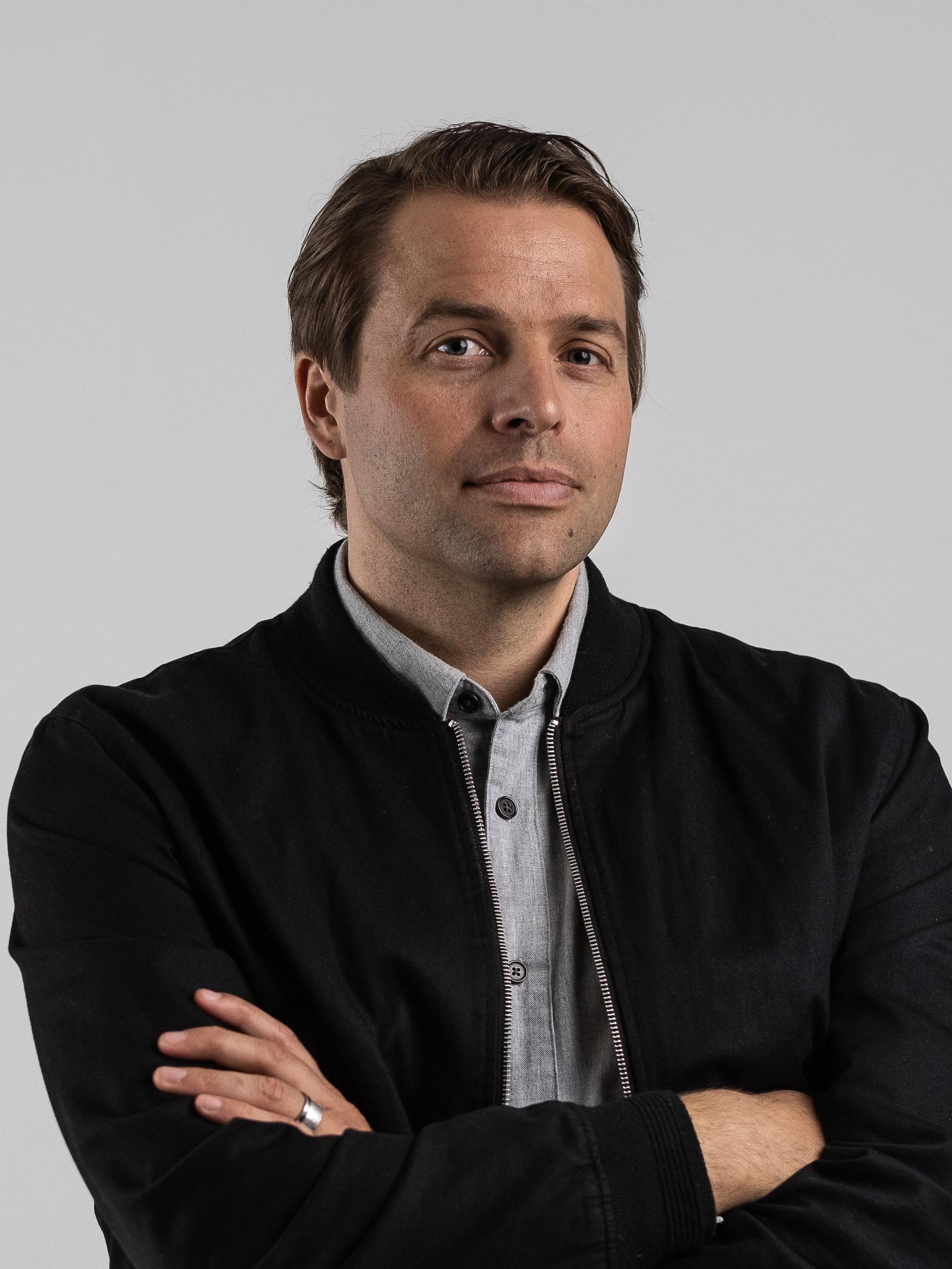 Kimmo Ohtonen: Uusi sukupolvi nousee sodan raunioista