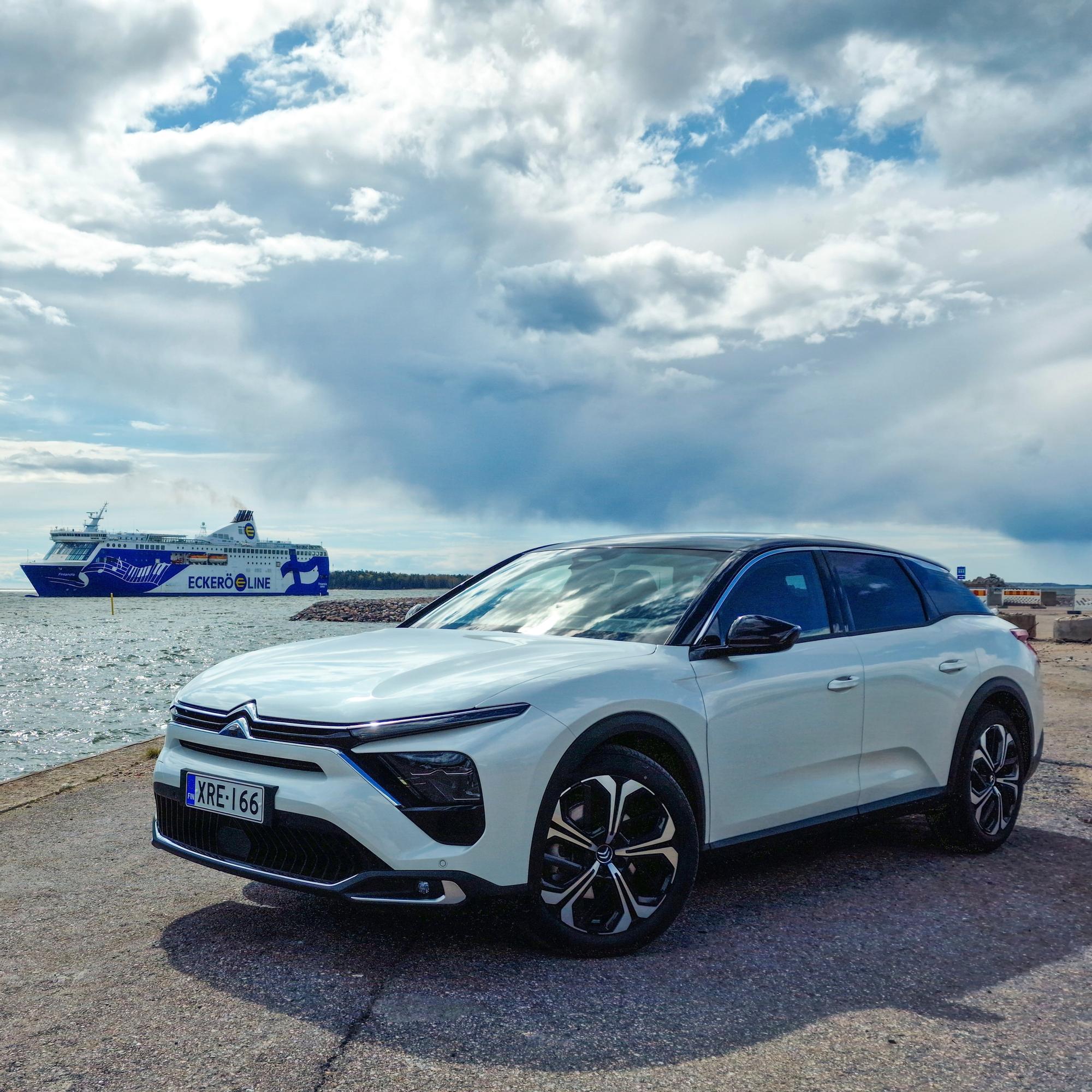 Ensityypit: Citroën C5 X – Erilainen aikuinen 