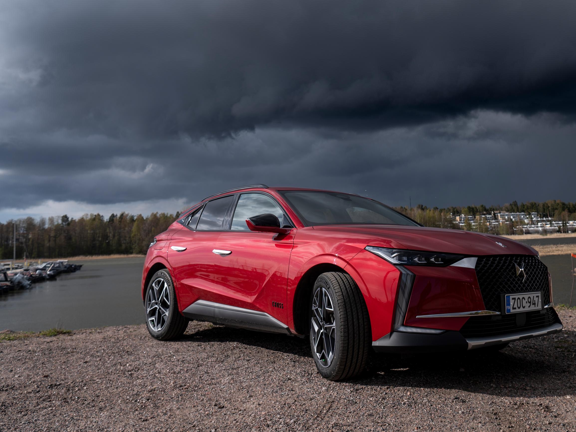 DS4 E-Tense Plug-In-Hybrid – Hyvällä tavalla erikoinen