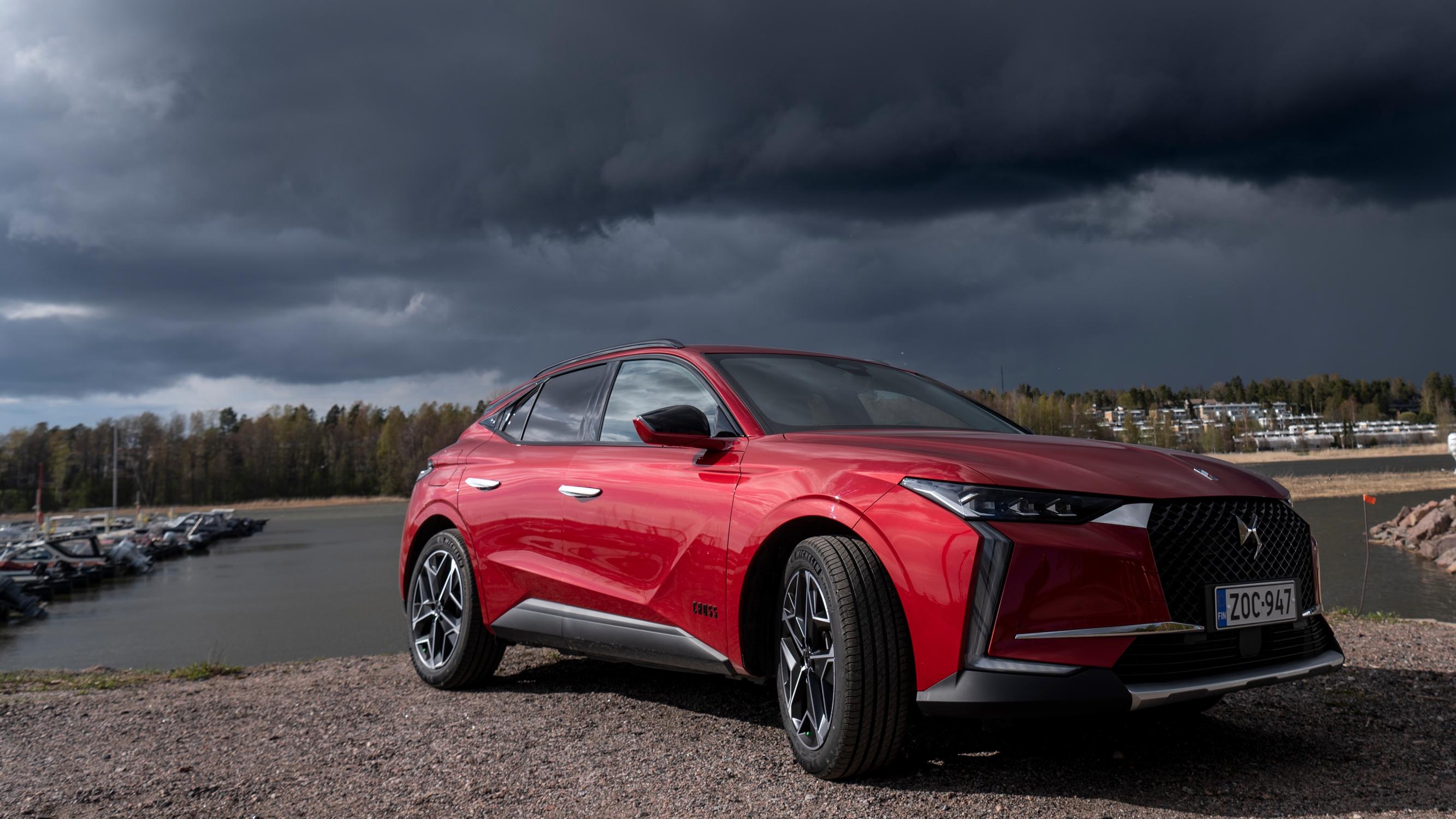 DS4 E-Tense Plug-In-Hybrid – Hyvällä tavalla erikoinen