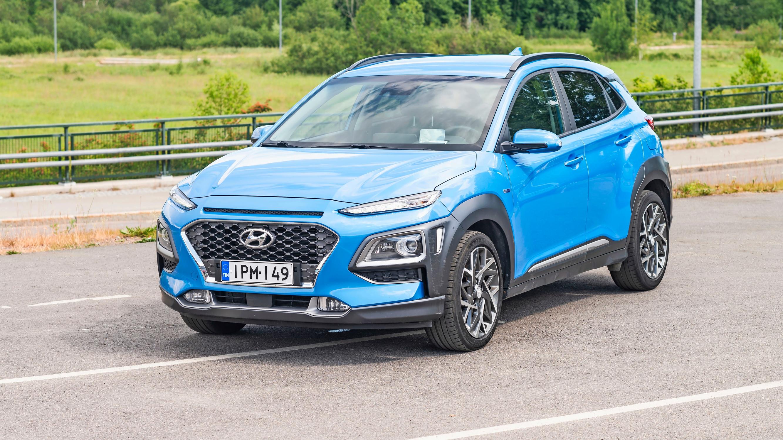 Hyundai Kona vuosimallia 2020 – Vähän ajettu hybridi – Tässä voisi olla ideaa