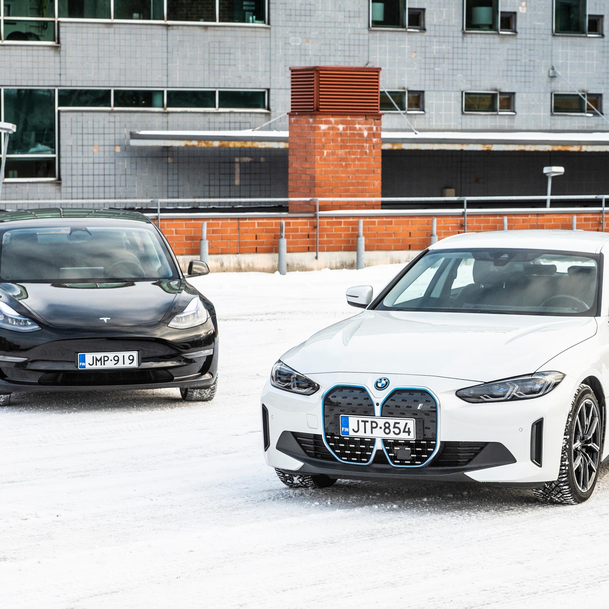 Tesla Model 3 vs. BMW i4 – Täyssähköautojen vertailussa ajettavuus on ratkaiseva tekijä