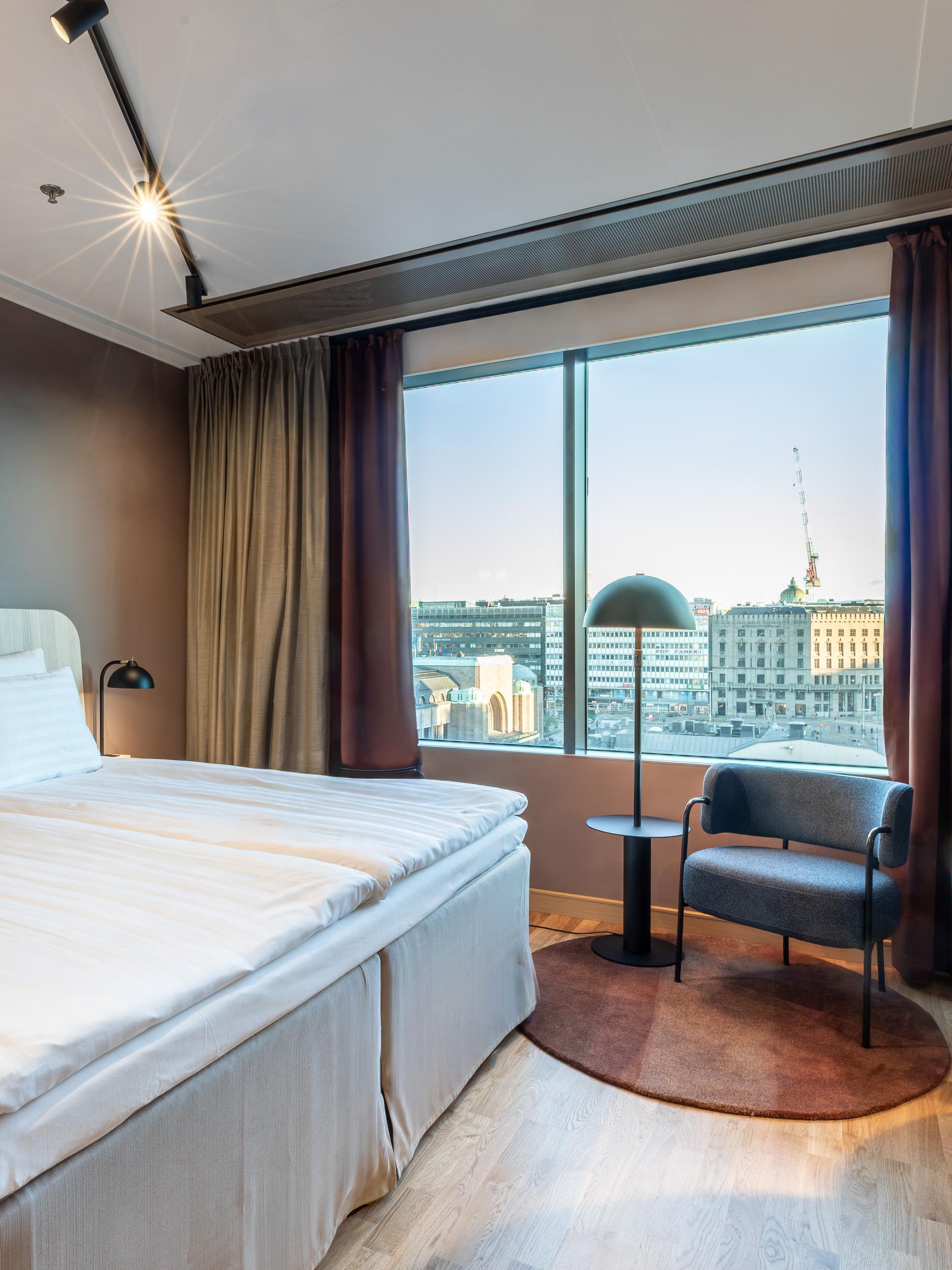 Mondo testasi: Scandic Helsinki Station -hotellin valtteja ovat keskeinen sijainti ja kaupunkimaisemat