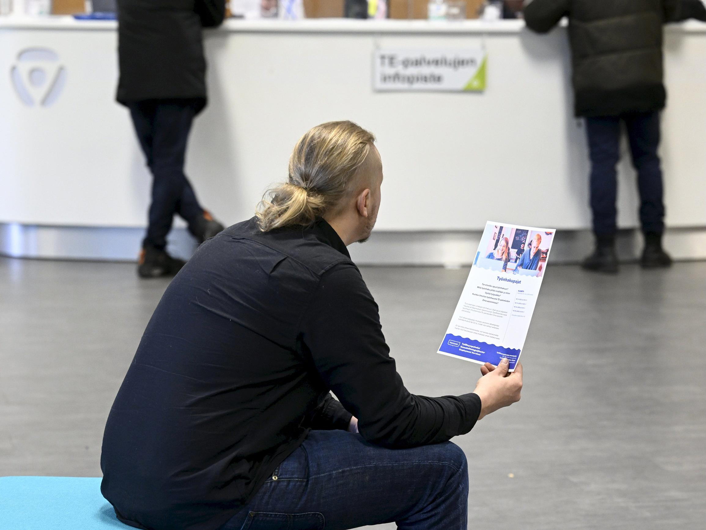 Mikä työnhaussa oikein mättää? Kerro kokemuksesi ja voita Apu360-tilaus