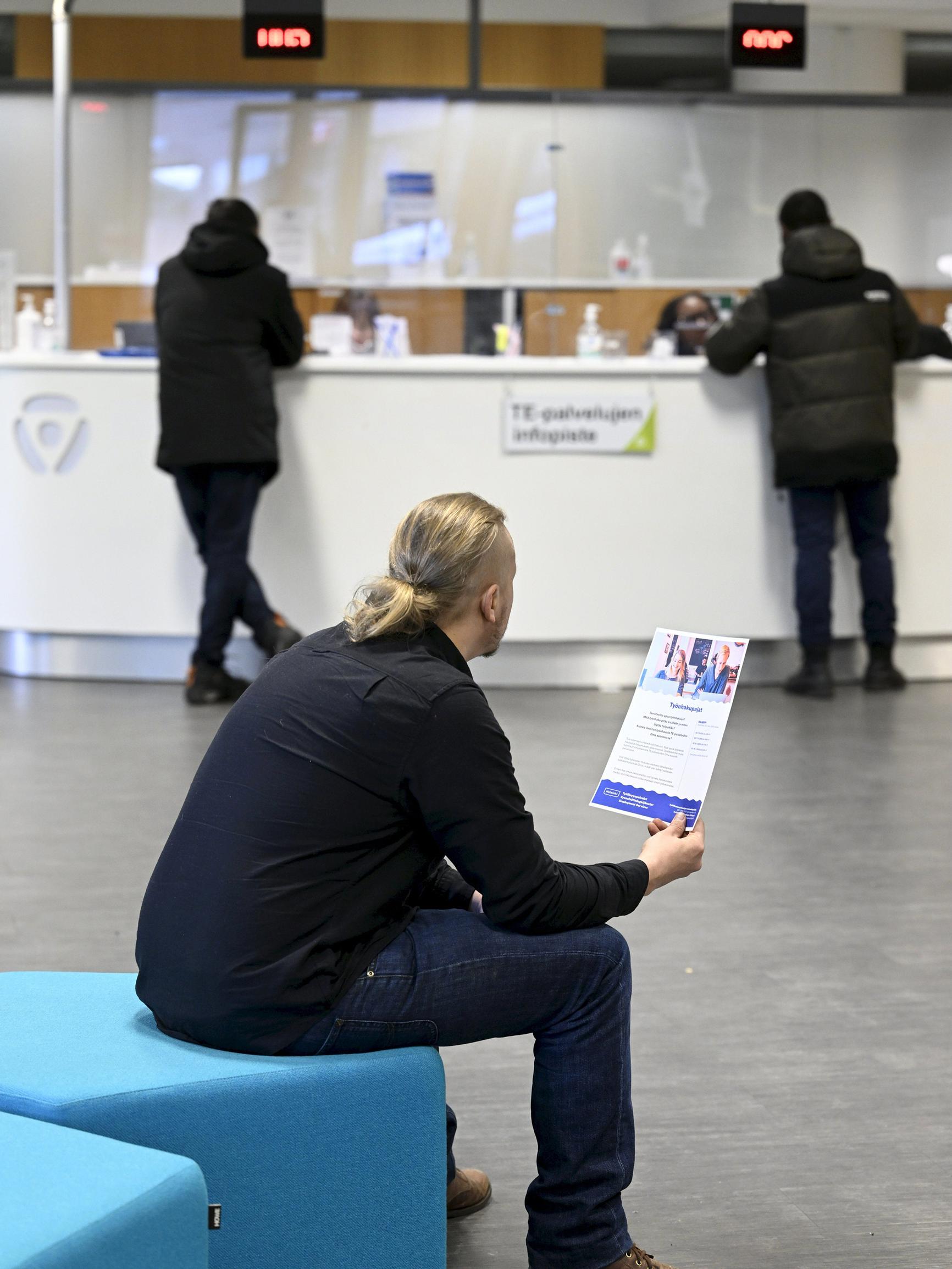 Mikä työnhaussa oikein mättää? Kerro kokemuksesi ja voita Apu360-tilaus