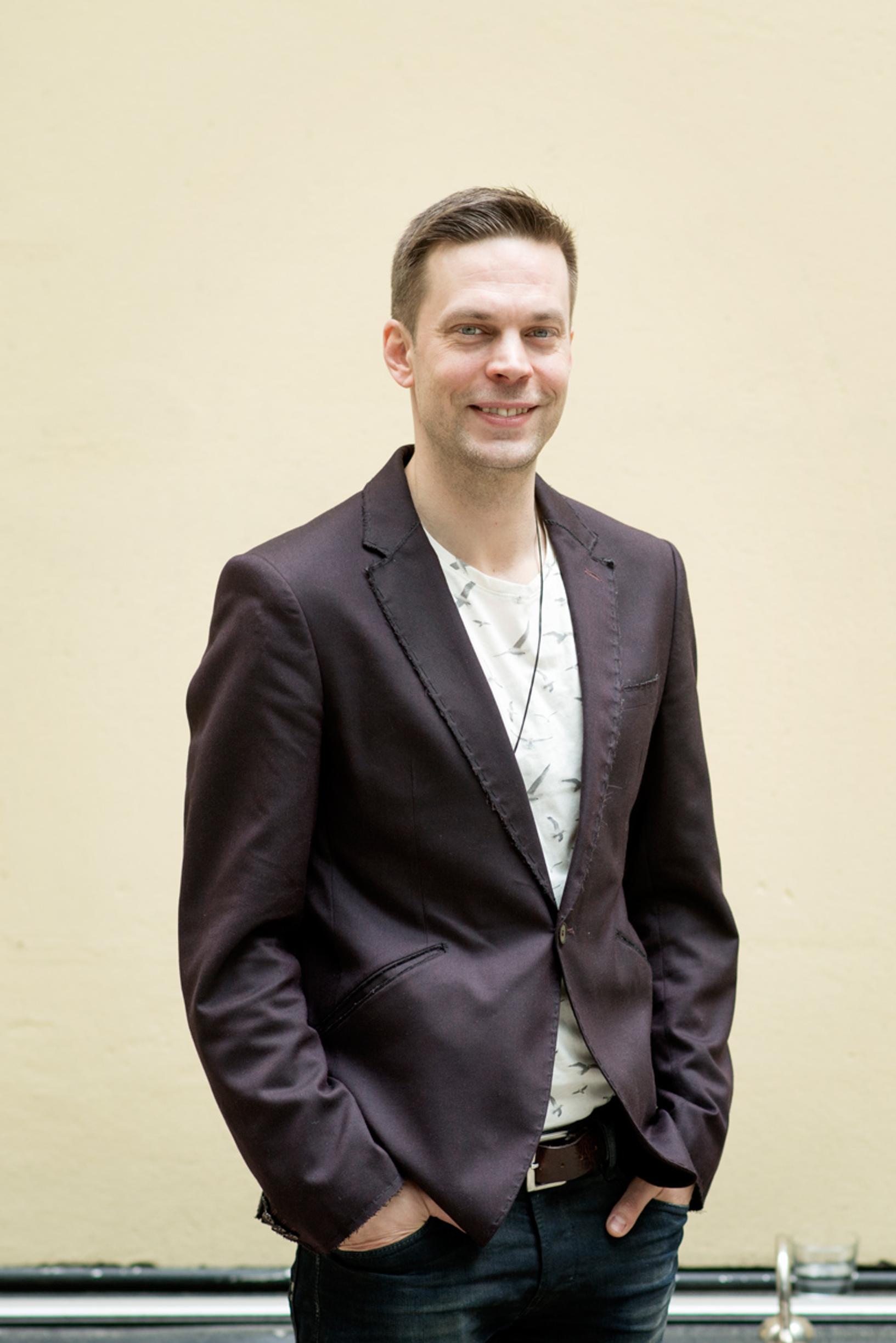Näyttelijä Mikko Nousiainen meni kihloihin 