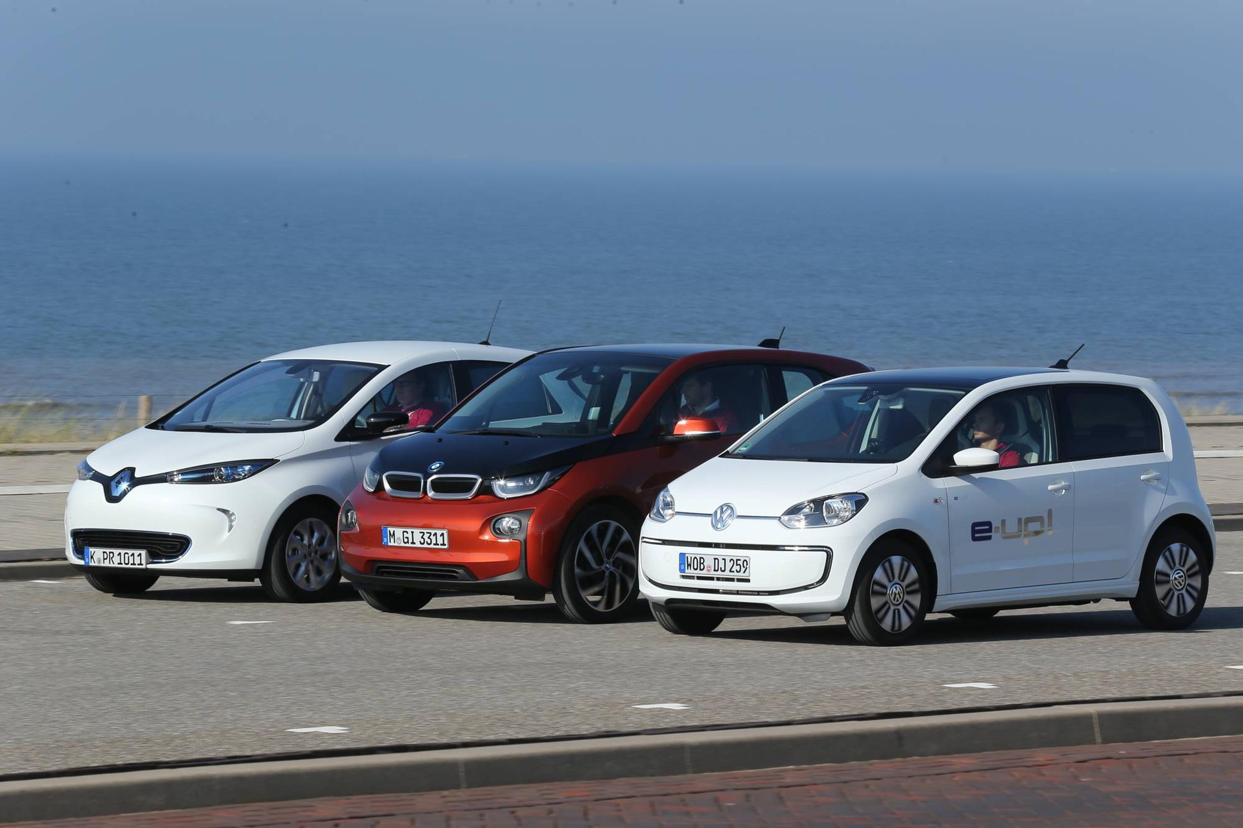 Vertailussa sähköautot: BMW i3, Renault Zoe ja VW E-Up