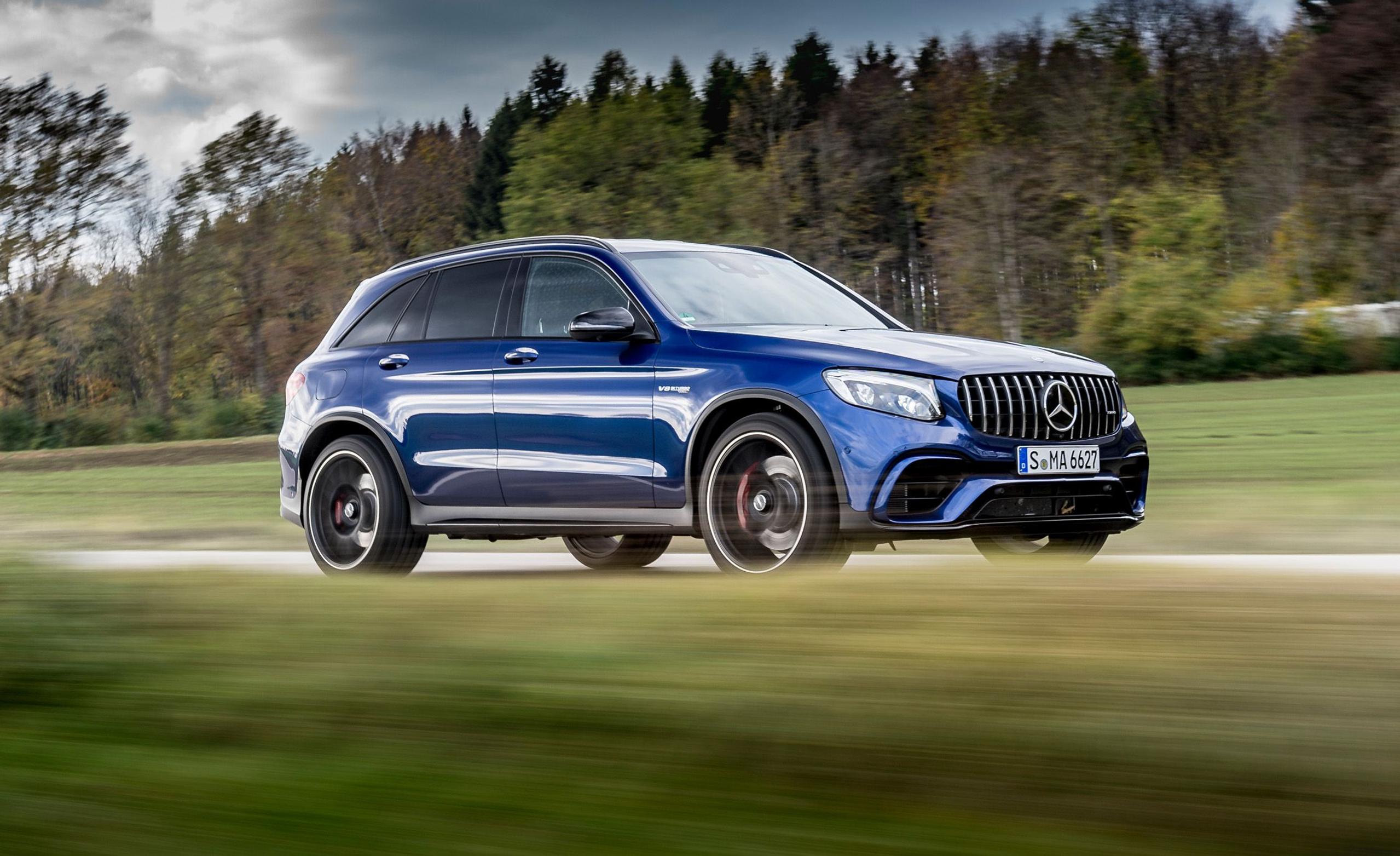 Mercedes-AMG GLC rikkoi Alfa Romeo Stelvion ennätyksen – katso video