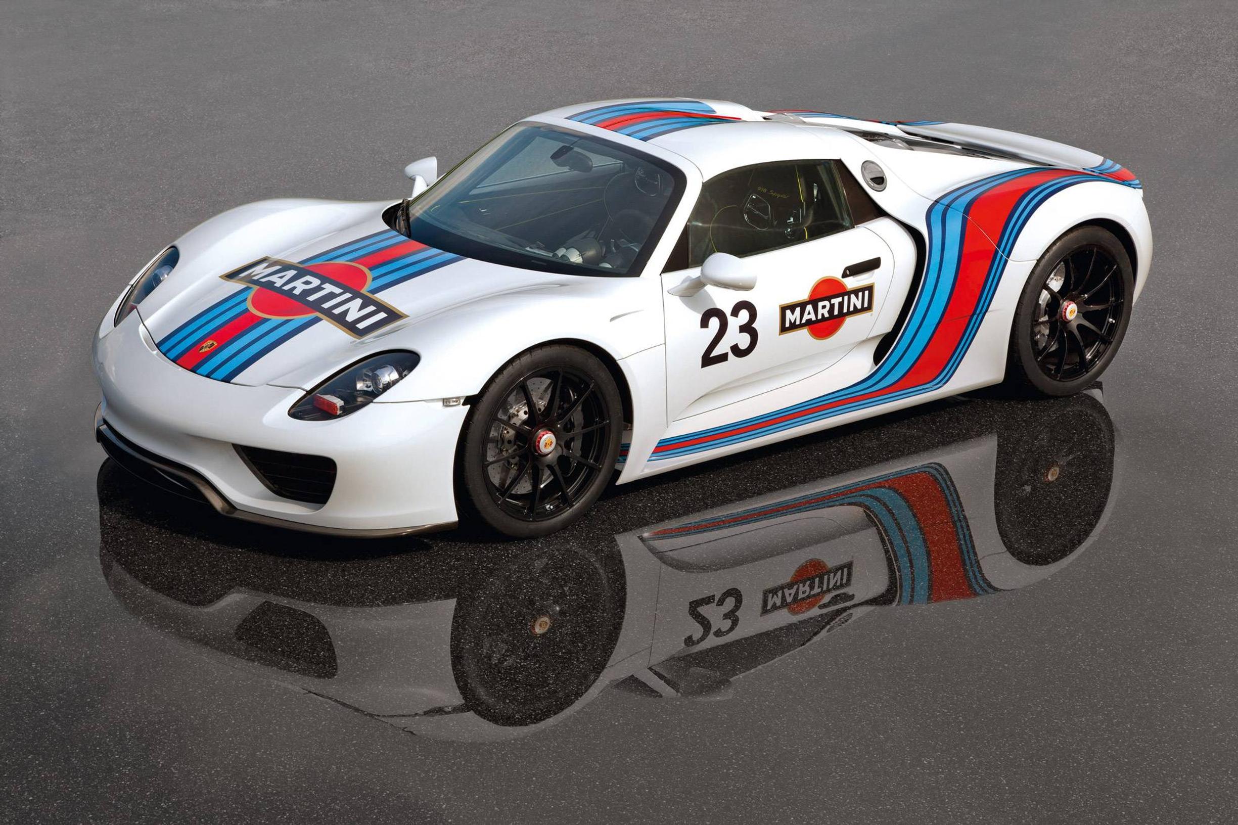 Vertailussa superhybridit: Ferrari LaFerrari, McLaren P1 ja Porsche 918 Spyder