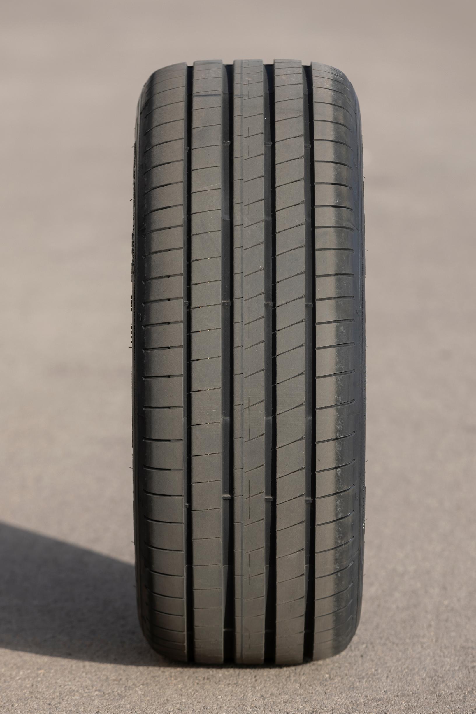 Goodyear Eagle F1 Asymmetric 6 Tuulilasin vertailussa. Kesärenkaat 2023
