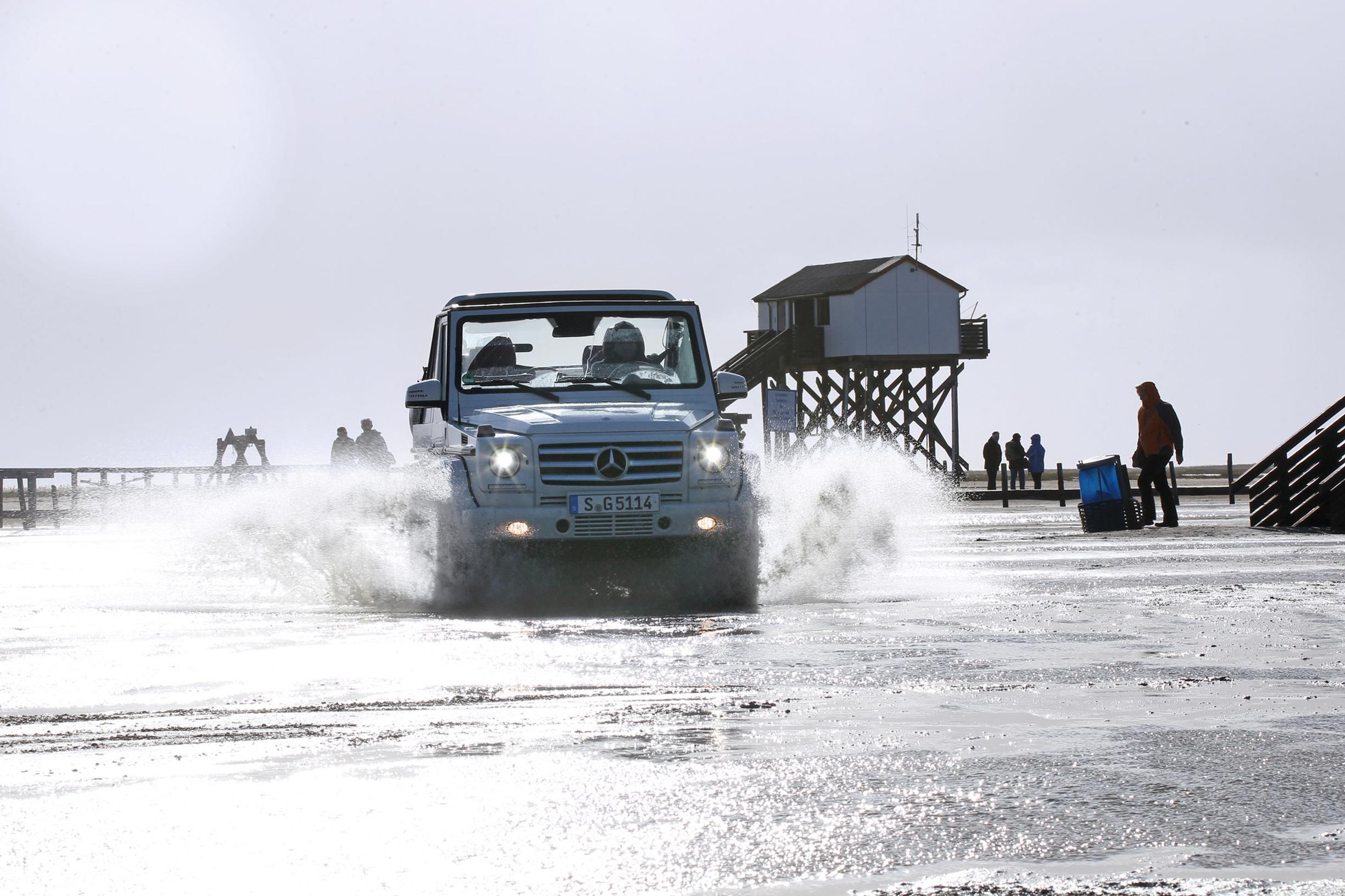 Lunta odotellessa: Rantaretkellä Mercedes-Benz G 500 Cabriolla
