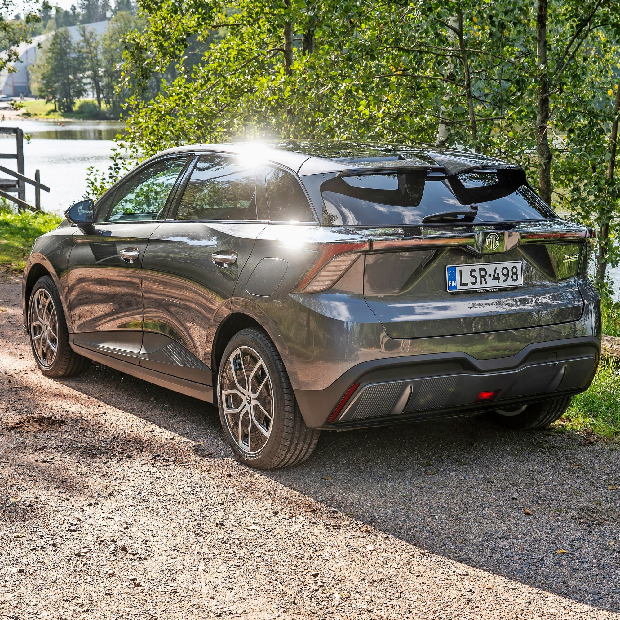 Tämä kiinalainen sähköauto on myönteinen yllätys – MG4 Trophyn muotoilu säväyttää enemmän kuin keskiverto sähköauto