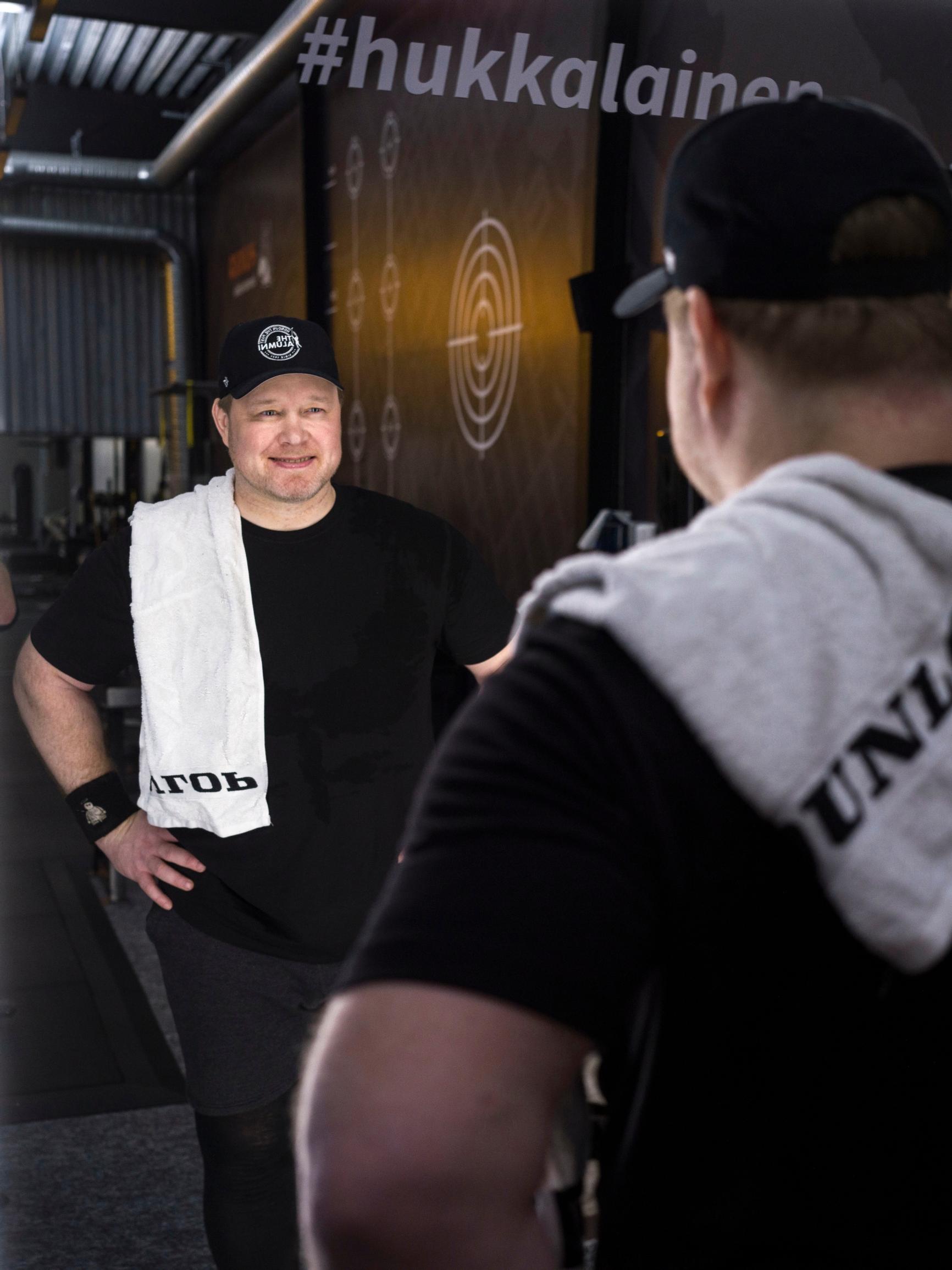 MM95-joukkueen kuopus Janne Niinimaa kadotti itsensä uran jälkeen – aikoo nyt palata jääkiekon pariin – ”Uusi jakso elämästä käyntiin”