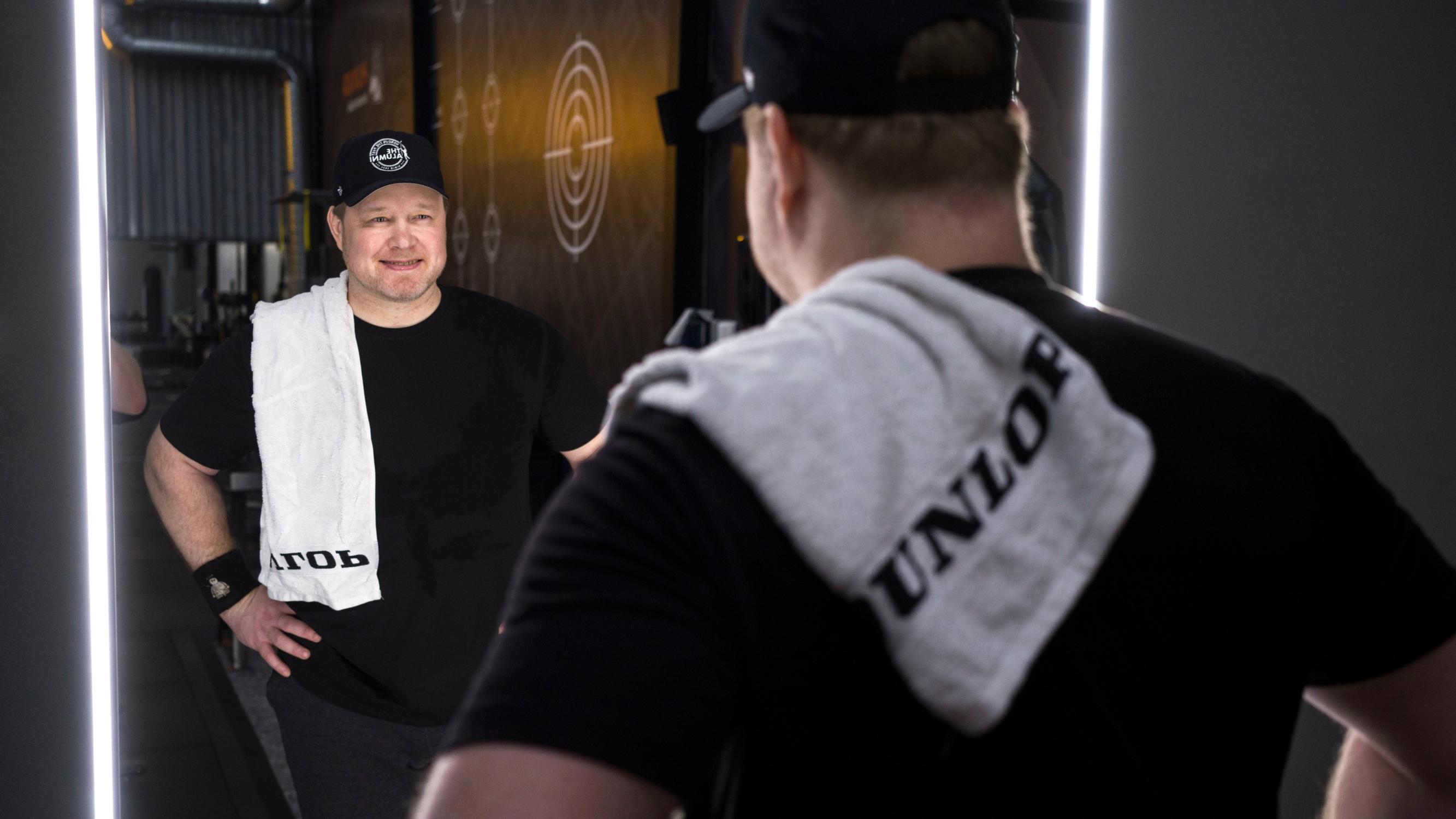 MM95-joukkueen kuopus Janne Niinimaa kadotti itsensä uran jälkeen – aikoo nyt palata jääkiekon pariin – ”Uusi jakso elämästä käyntiin”