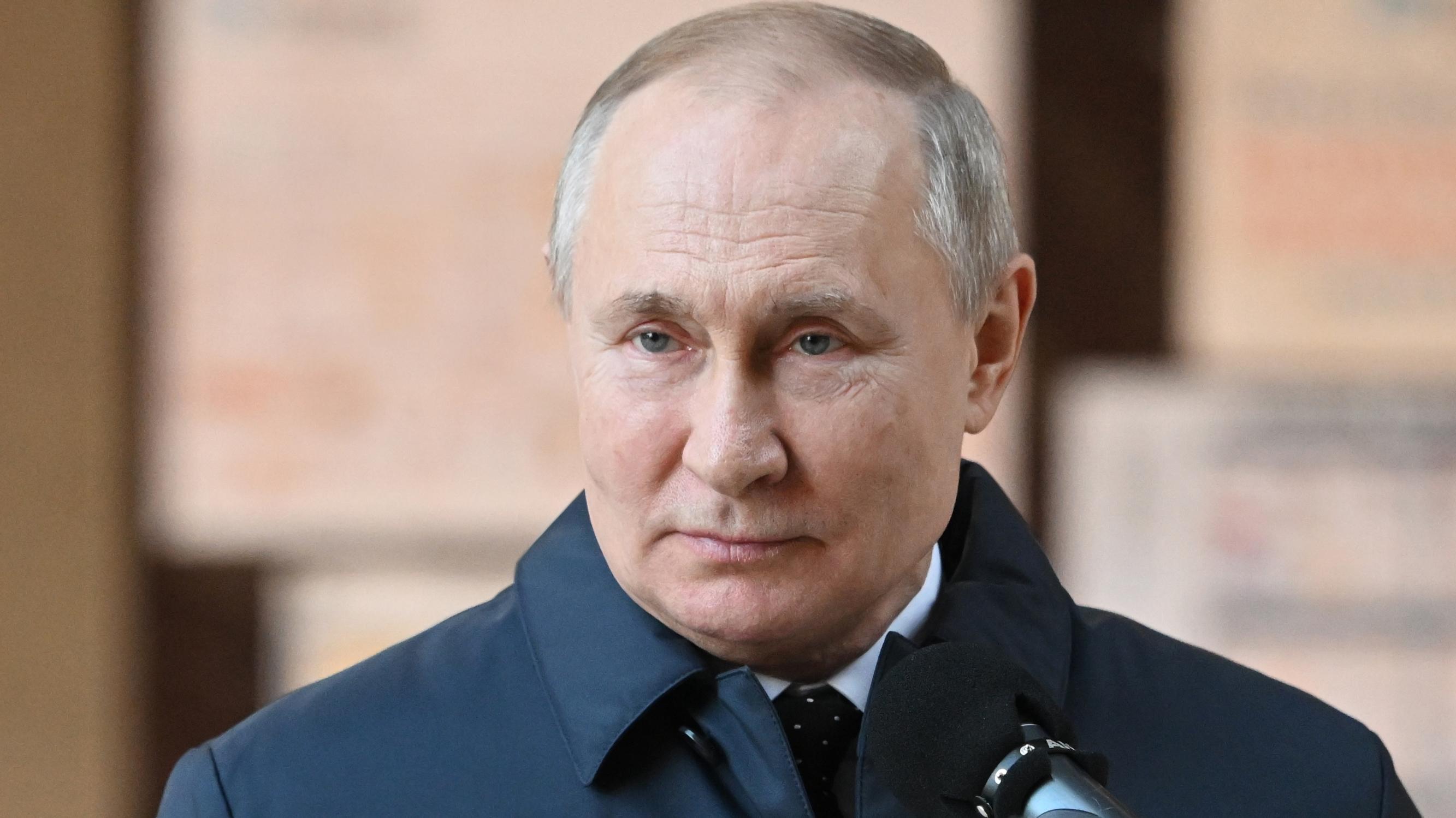 Analyysi: Vladimir Putin uhkaa länttä äärimmäisellä keinolla – Tulitaukoa tarvittaisiin nyt estämään ydinsodan mahdollisuus