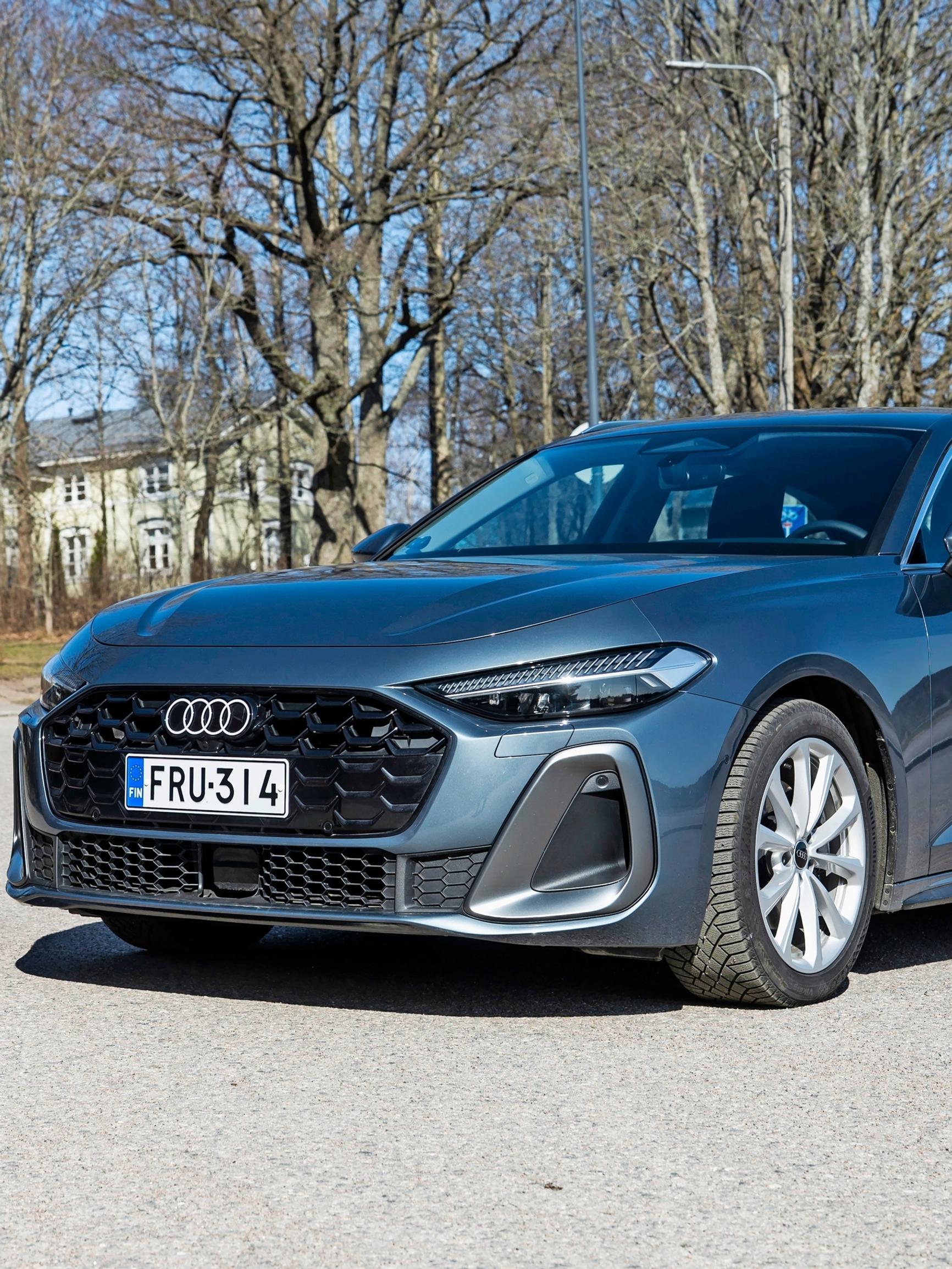 Audi A5 Avant on nelivetoinen, farmarimallinen, bensaturbolla varustettu perusauto ilman mitään hybridihärpäkkeitä – ja hyvä niin