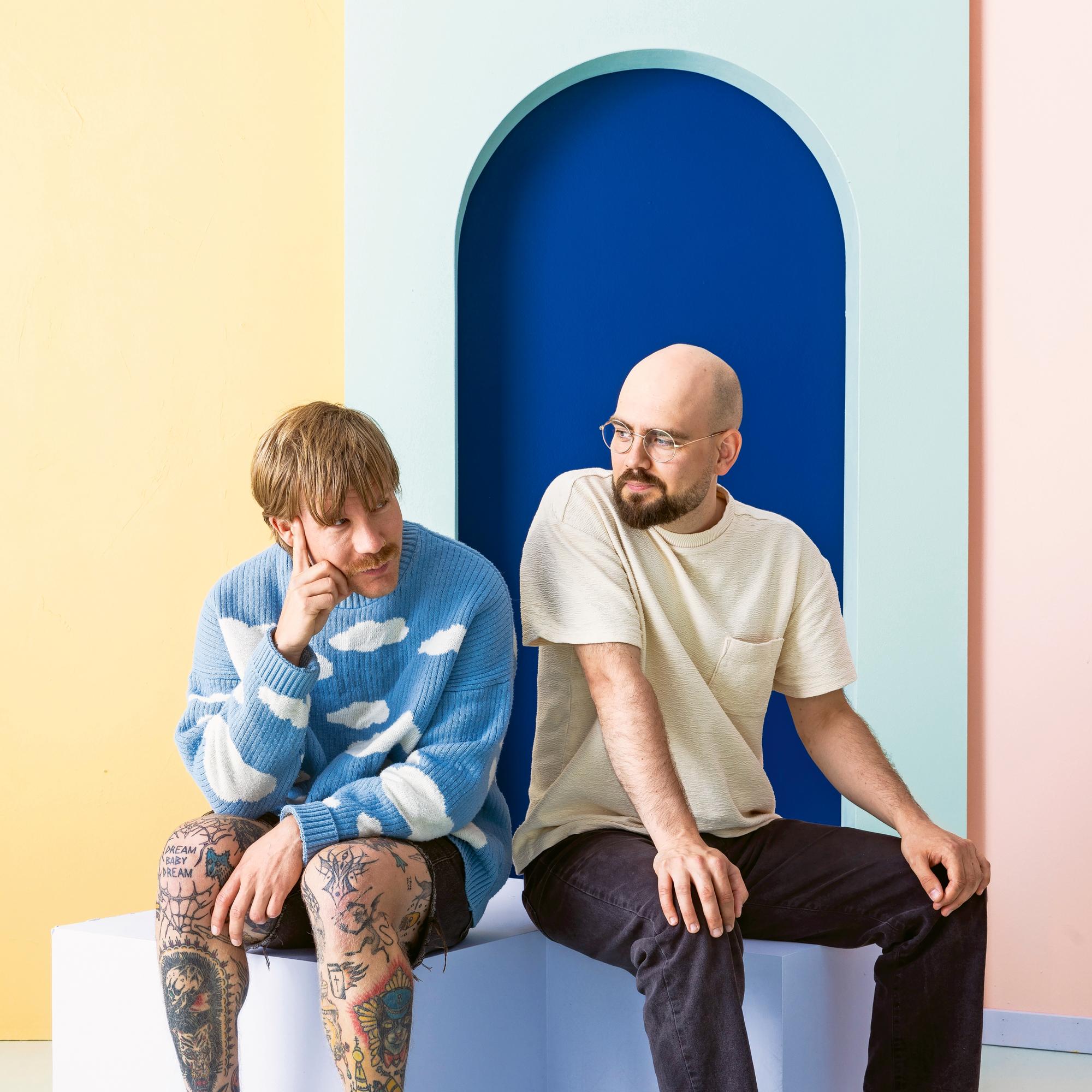 Erkka Mykkänen ihastuu jatkuvasti muttei kestä parisuhteita – Ville Verkkapuro janoaa vapautta mutta haluaa perheen – Mutta mitä he ajattelevat rakkaudesta?