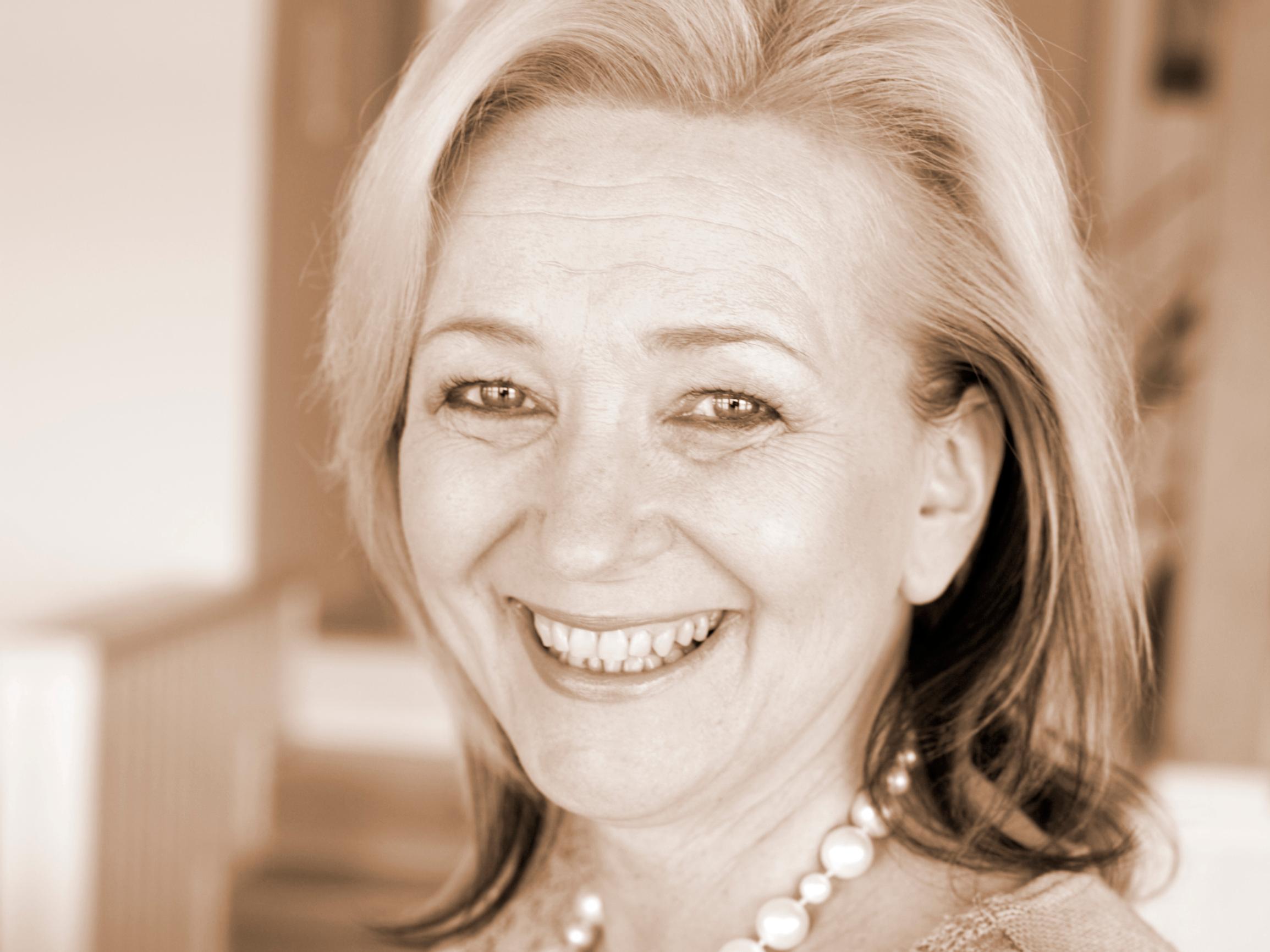 Hanna Ekola oppi läheisiä menetettyään arvostamaan tätä hetkeä: "En elä tulevaisuudessa"