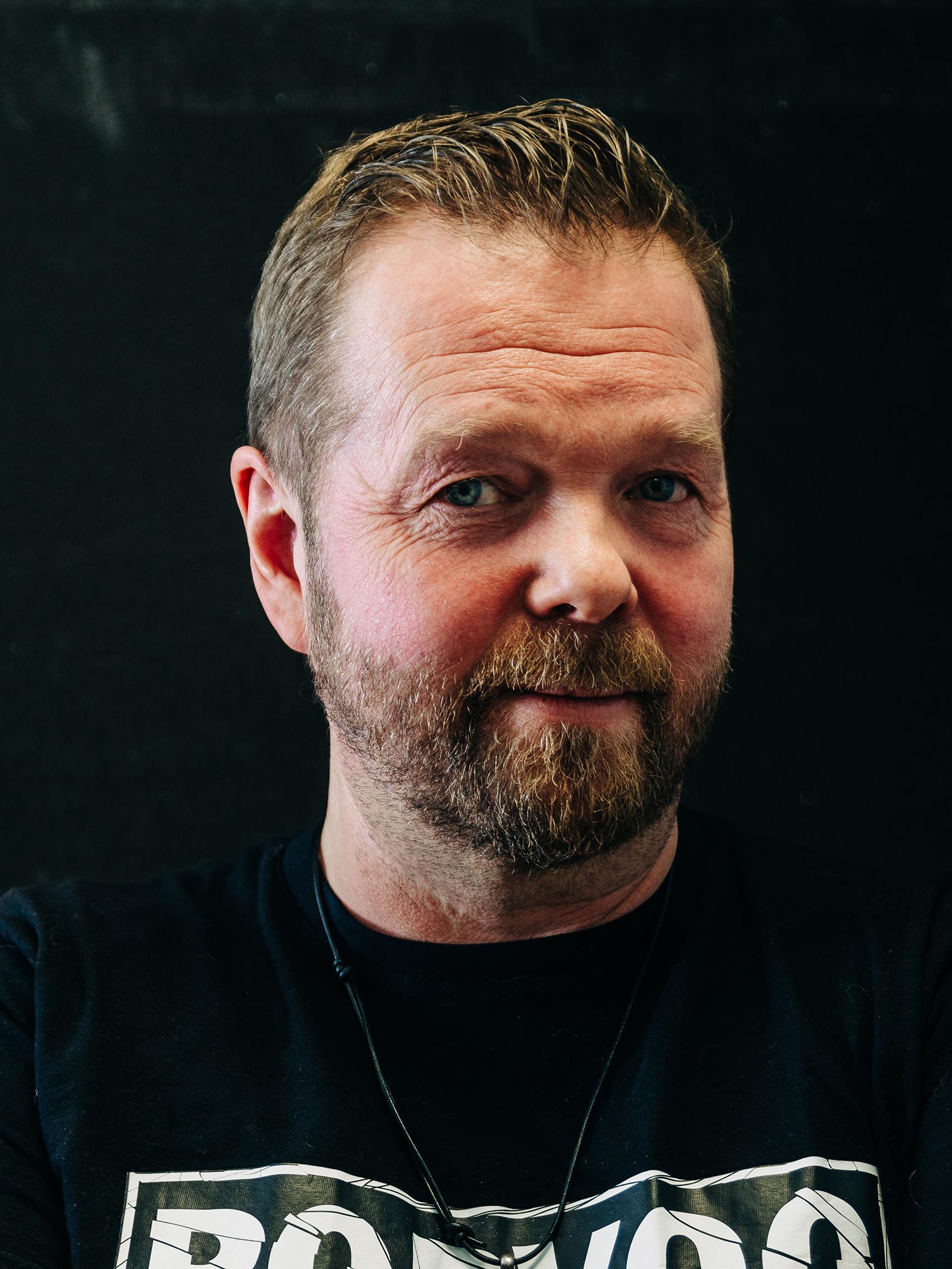 Christian Rönnbacka nautti vakuutusetsivän työstä: ”Tiesin, että minä nukun hyvin, mutta poka ei” – Kuuntele podcast