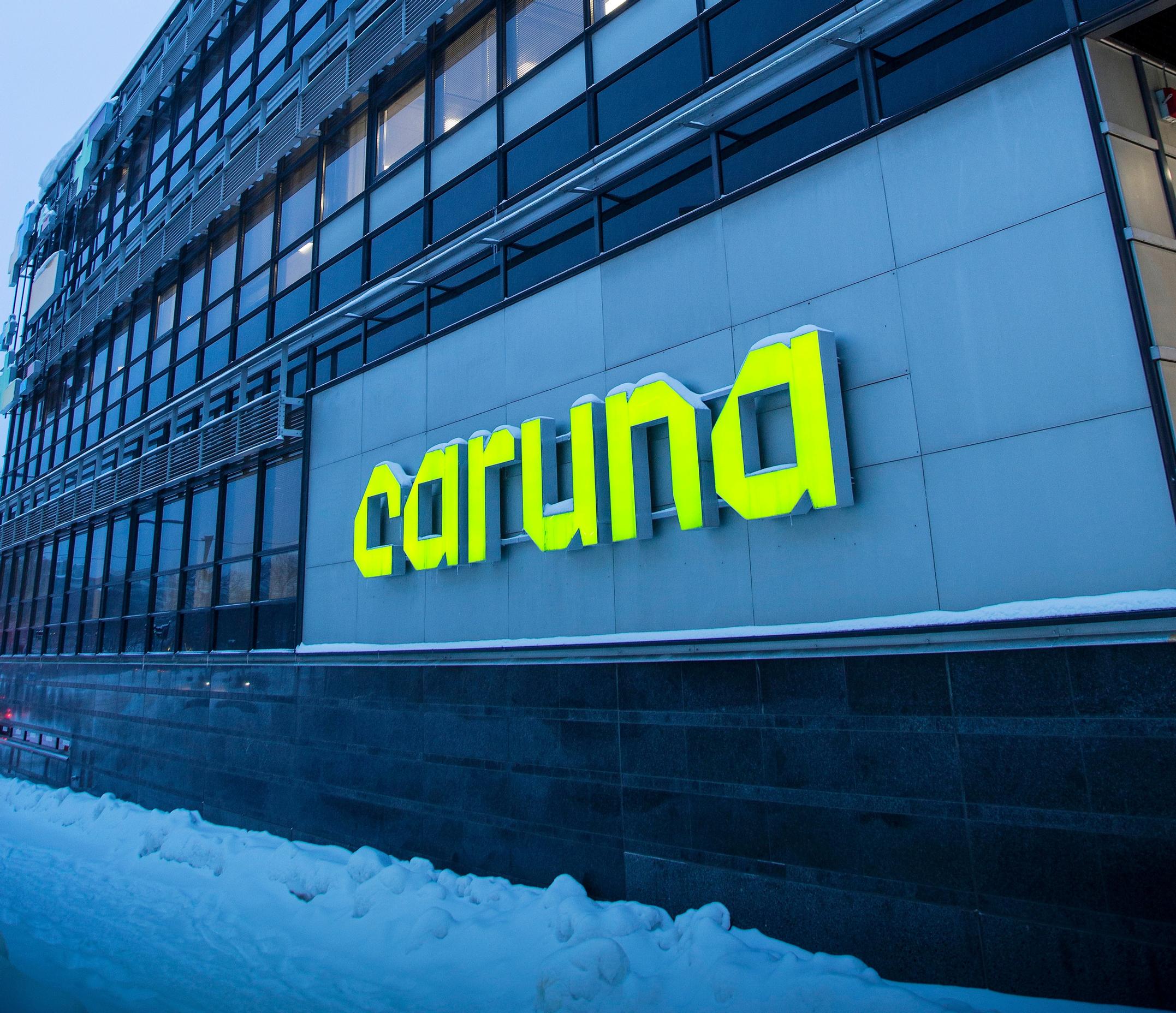 Onko piikki auki sähkön siirtohinnan nousulle? – Caruna-pomo rauhoittelee: ”Ei ole tarvetta yli 15% vuosittaisille korotuksille”
