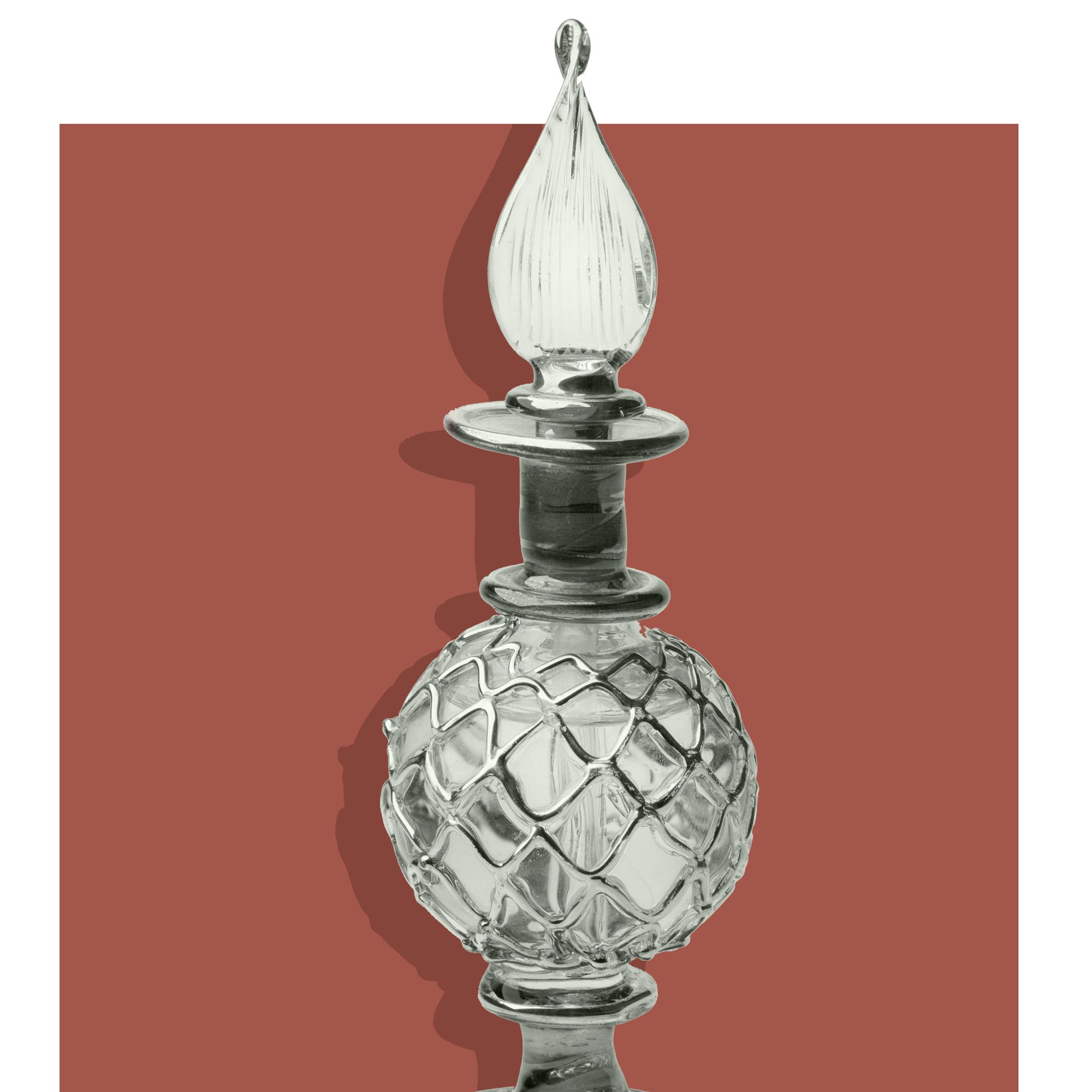 Essee: Parfyymit ovat pullotettuja ja katoavia toiveita siitä, mitä haluaisimme olla, mutta toiveiden toteutumisessa keho ja raha tulevat tielle