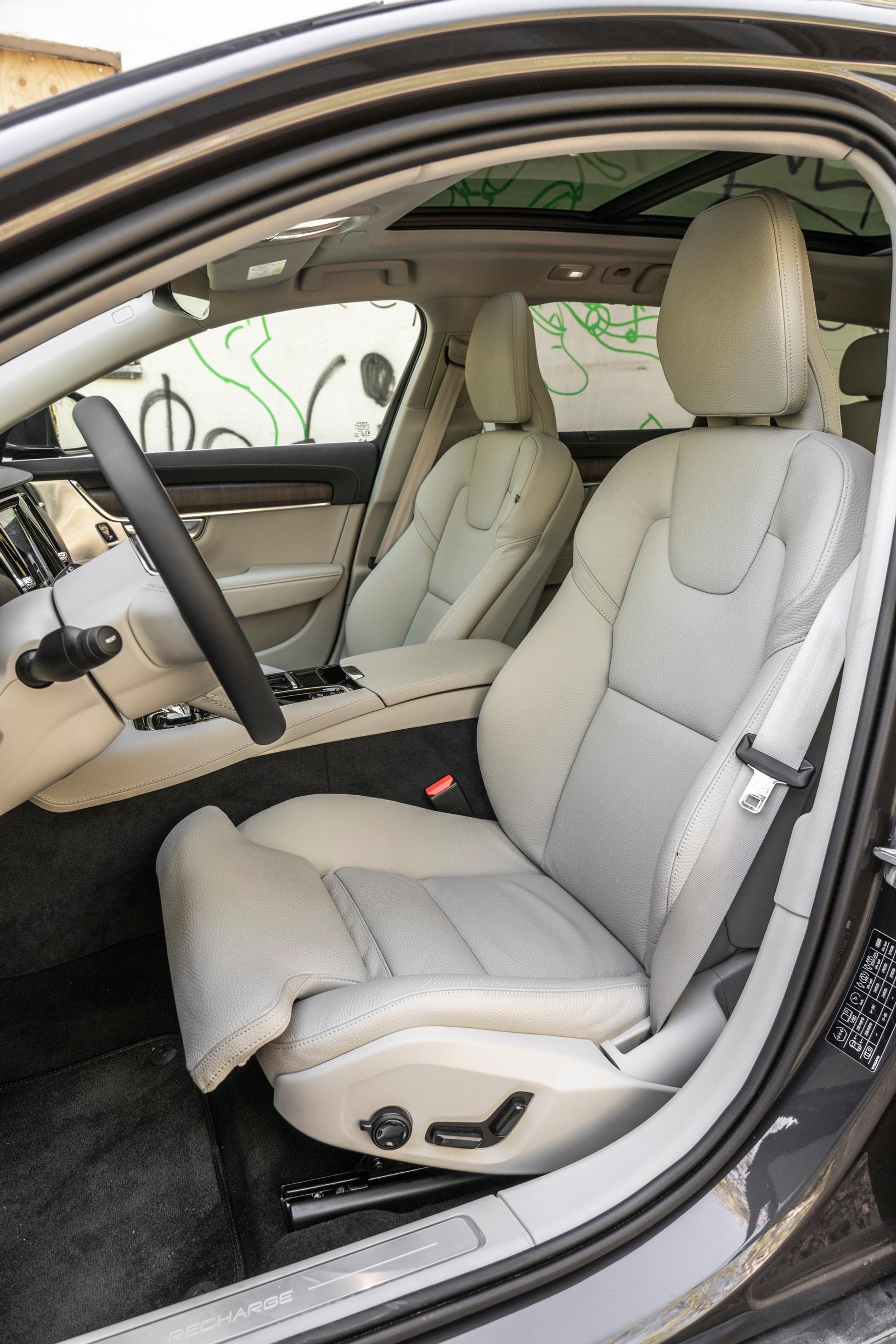 Volvo v90 T8 AWD Long Range High Performance