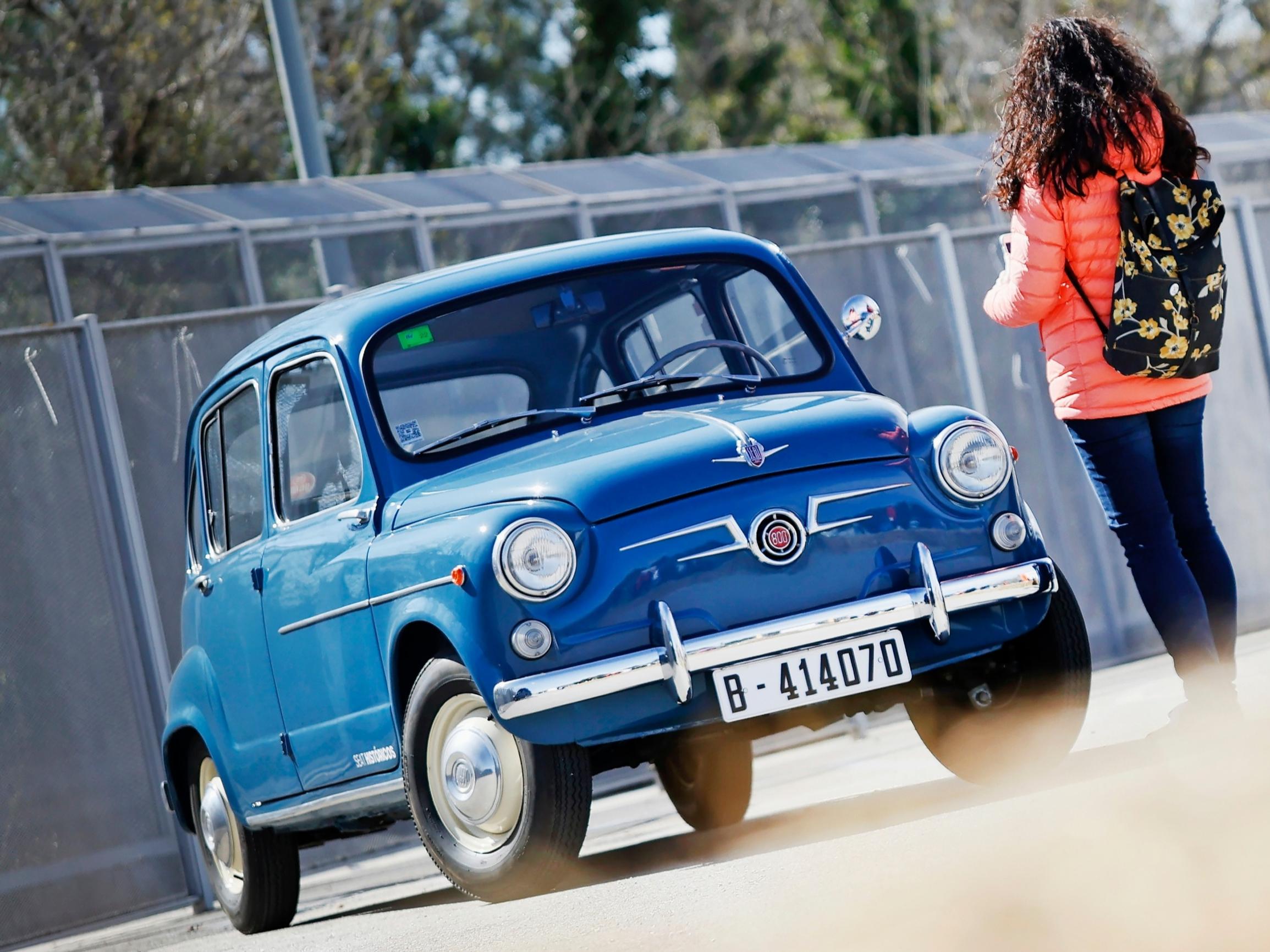 Seat 800 – Espanjassa jalostettiin 1960-luvulla Fiat 600:n pohjalta erikoinen ”limusiini” taksikäyttöön