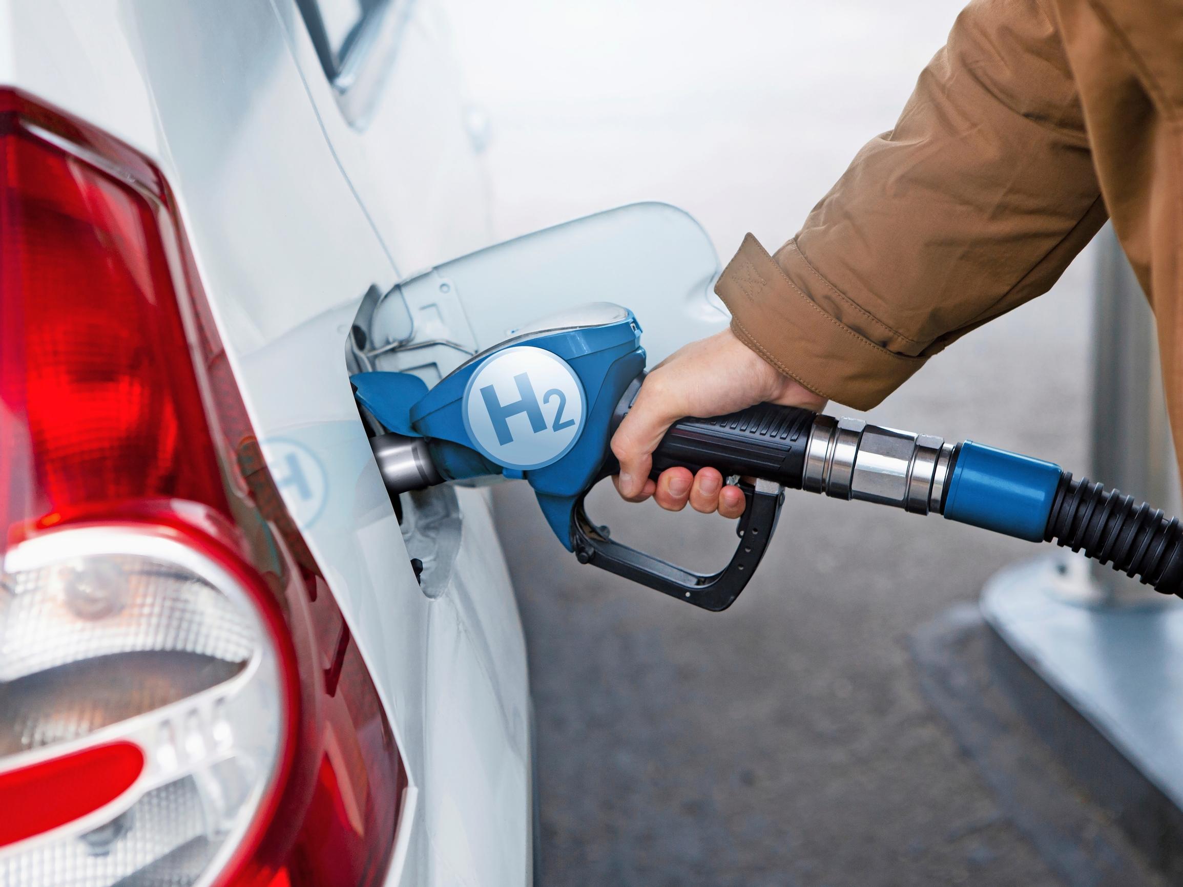 Mitä tapahtui vetyautoille? Suomen ainoa vetyautojen tankkausasema myytiin Ruotsiin muutama vuosi sitten