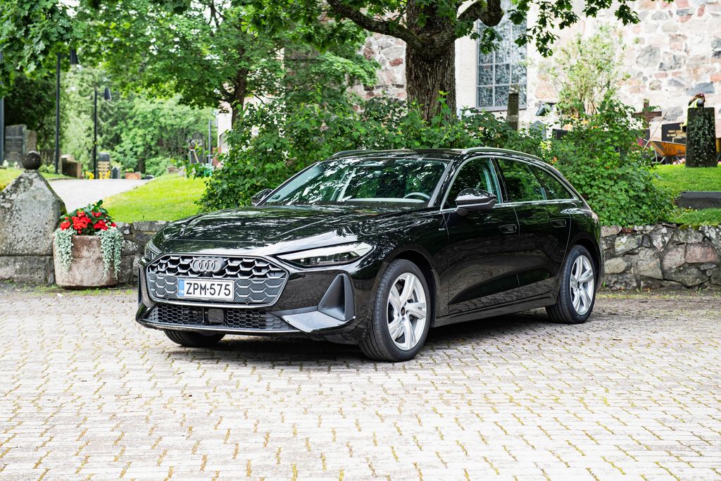 Audi A5 Avant – Kaupunkiajossa tämä lataushybridi lupaa 110 kilometriä nollapäästöillä – Koeajossa paljastui totuus