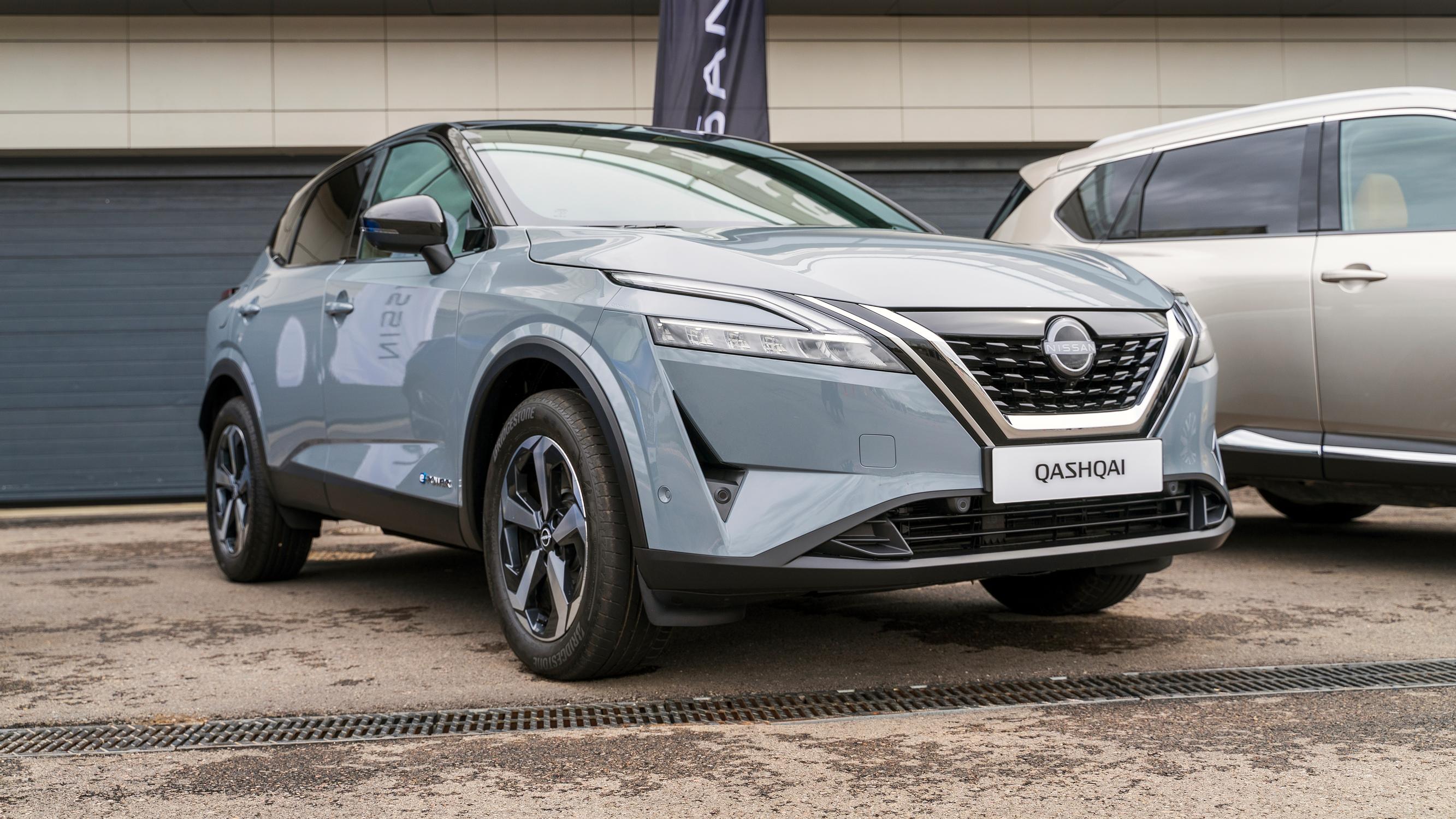 Ensityypit: Nissan Qashqai e-Pover – Hybridi, joka muistuttaa ajotuntumaltaan sähköautoa