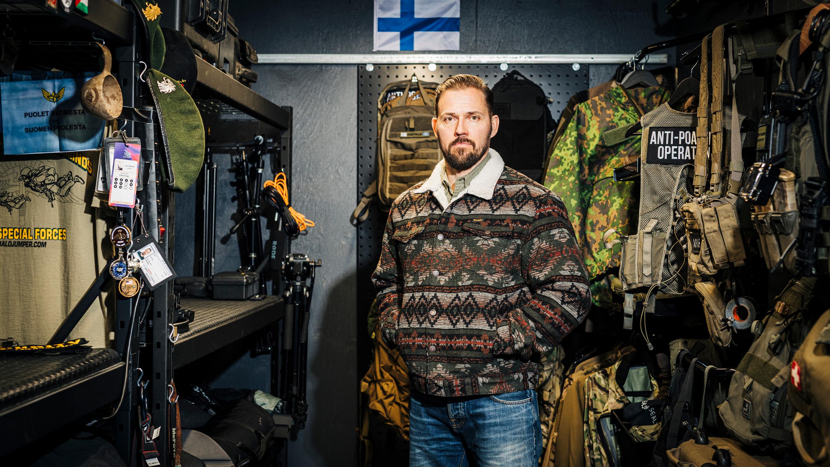 Jere Hietala taistelee salametsästäjiä vastaan Afrikassa – Kotioloissa hän on varautuja, joka selviäisi kuukausia ilman sähköjä