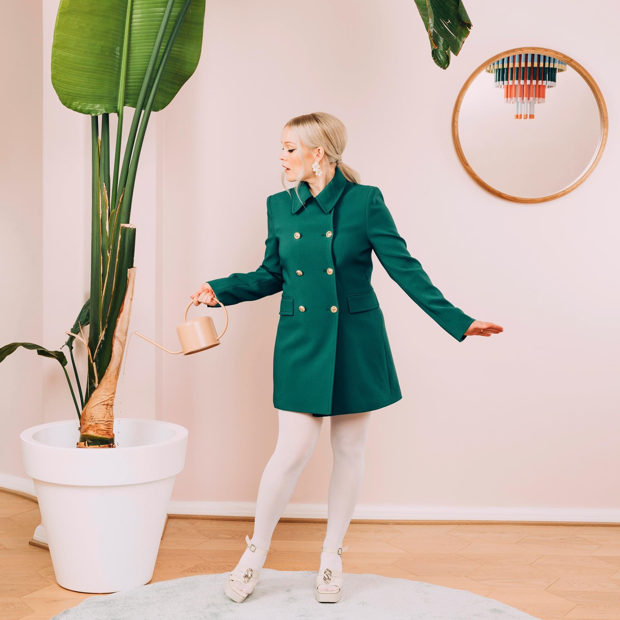 Anna Puu kaipaa kehorauhaa: ”En ole enää 20-vuotias eikä minun tarvitse olla – kenelläkään ei ole oikeutta tulla utelemaan tai kommentoimaan”