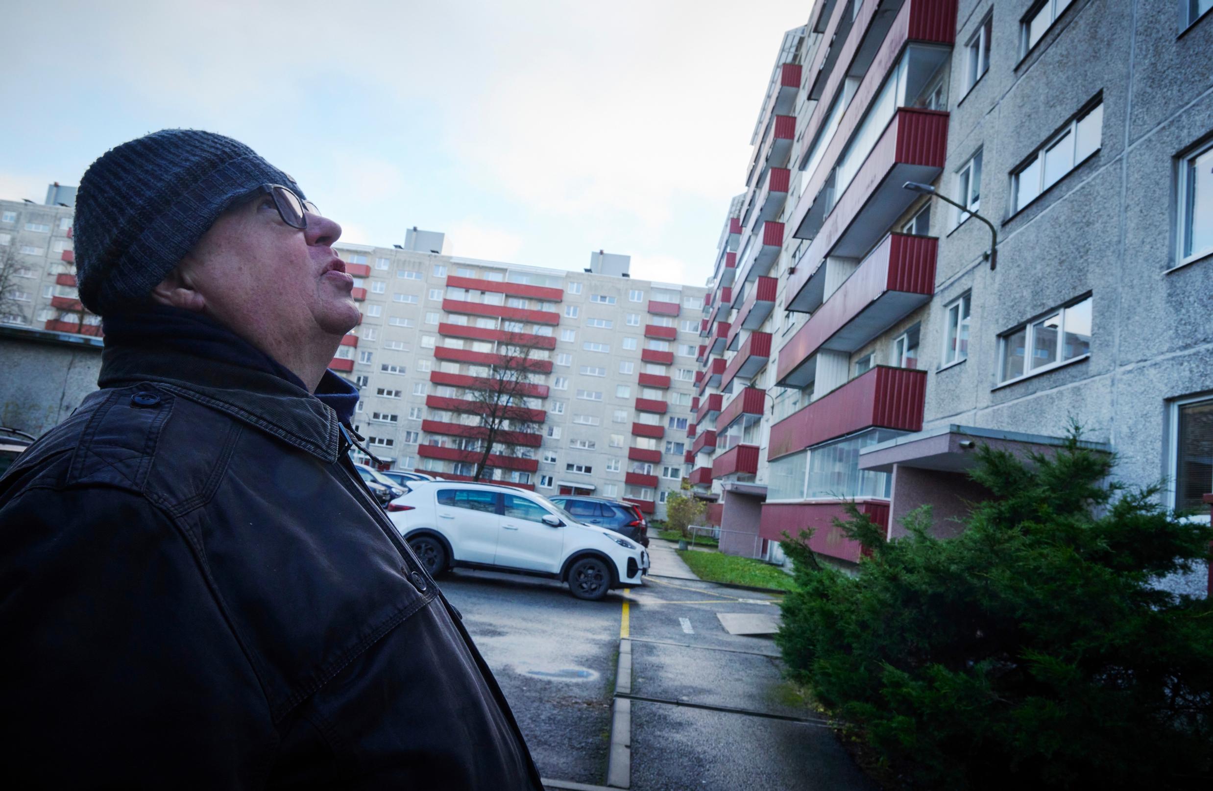”Tämä talo se on”, Tapio Mäkeläinen arvelee.