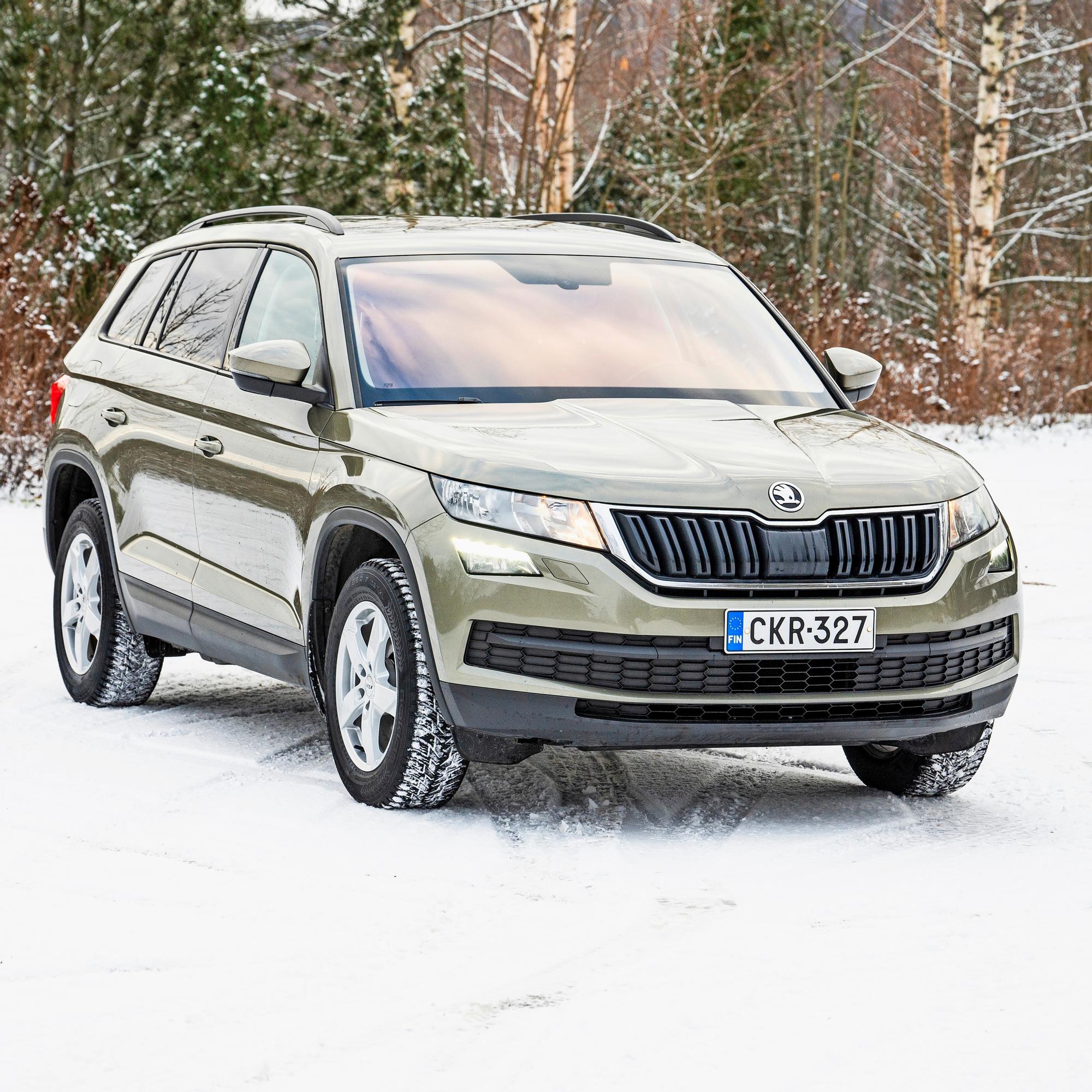 Škoda Kodiaq 1.4 TSI Active vm. 2017 – Valtavan kokoinen järkiostos ja joka kodin yleiskone 