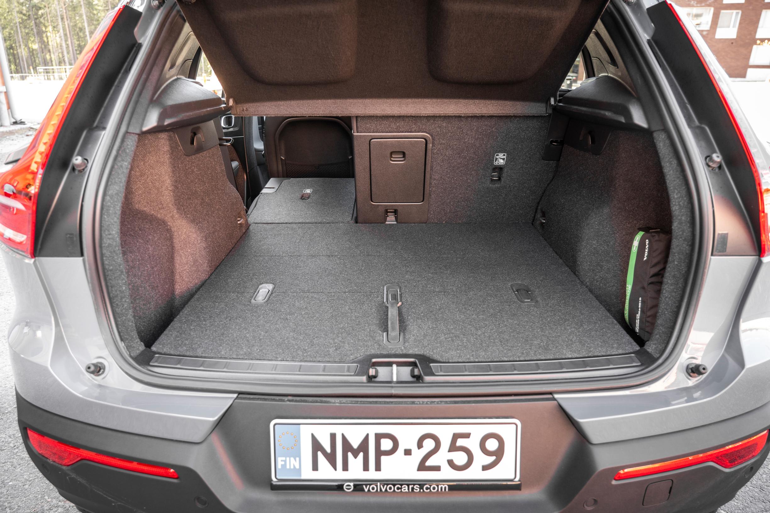 Volvo Xc40 Recharge Single Plus tavaratila