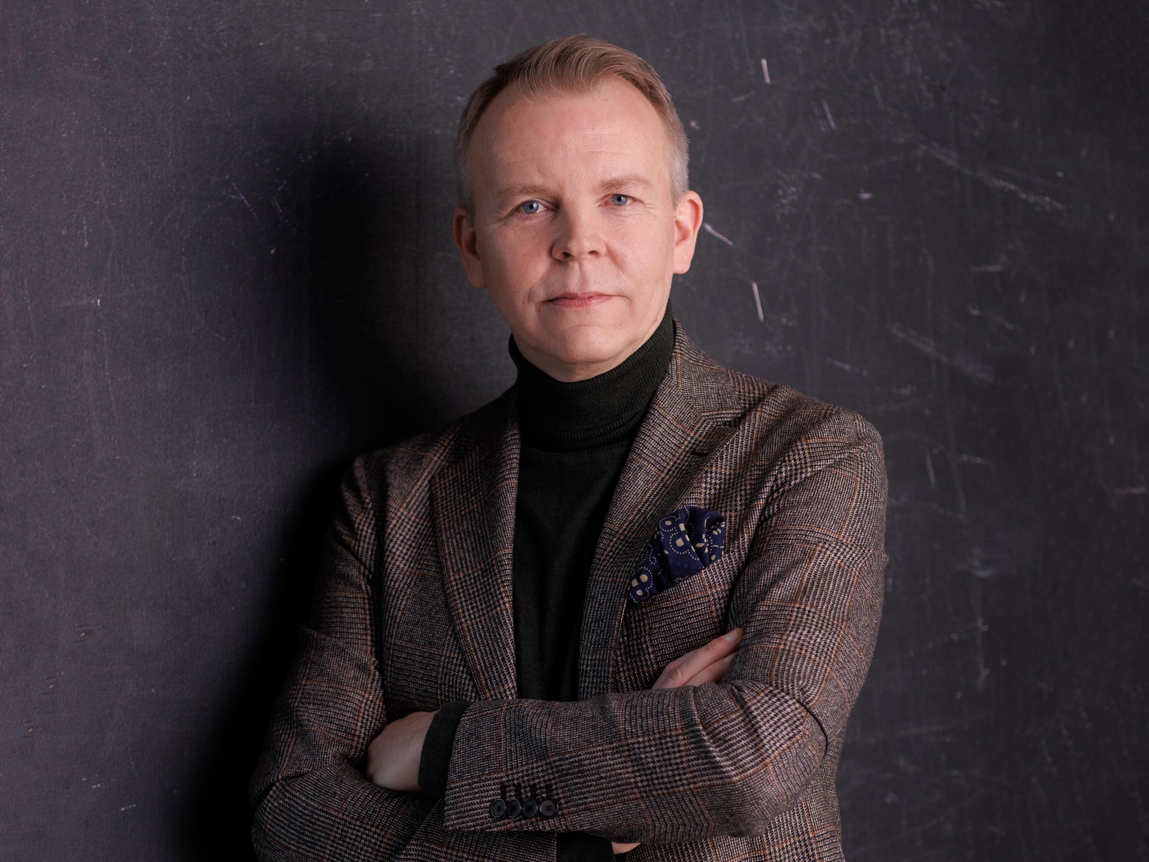 Pitäisikö median jättää ihmisten tunteet rauhaan? Ei pidä
