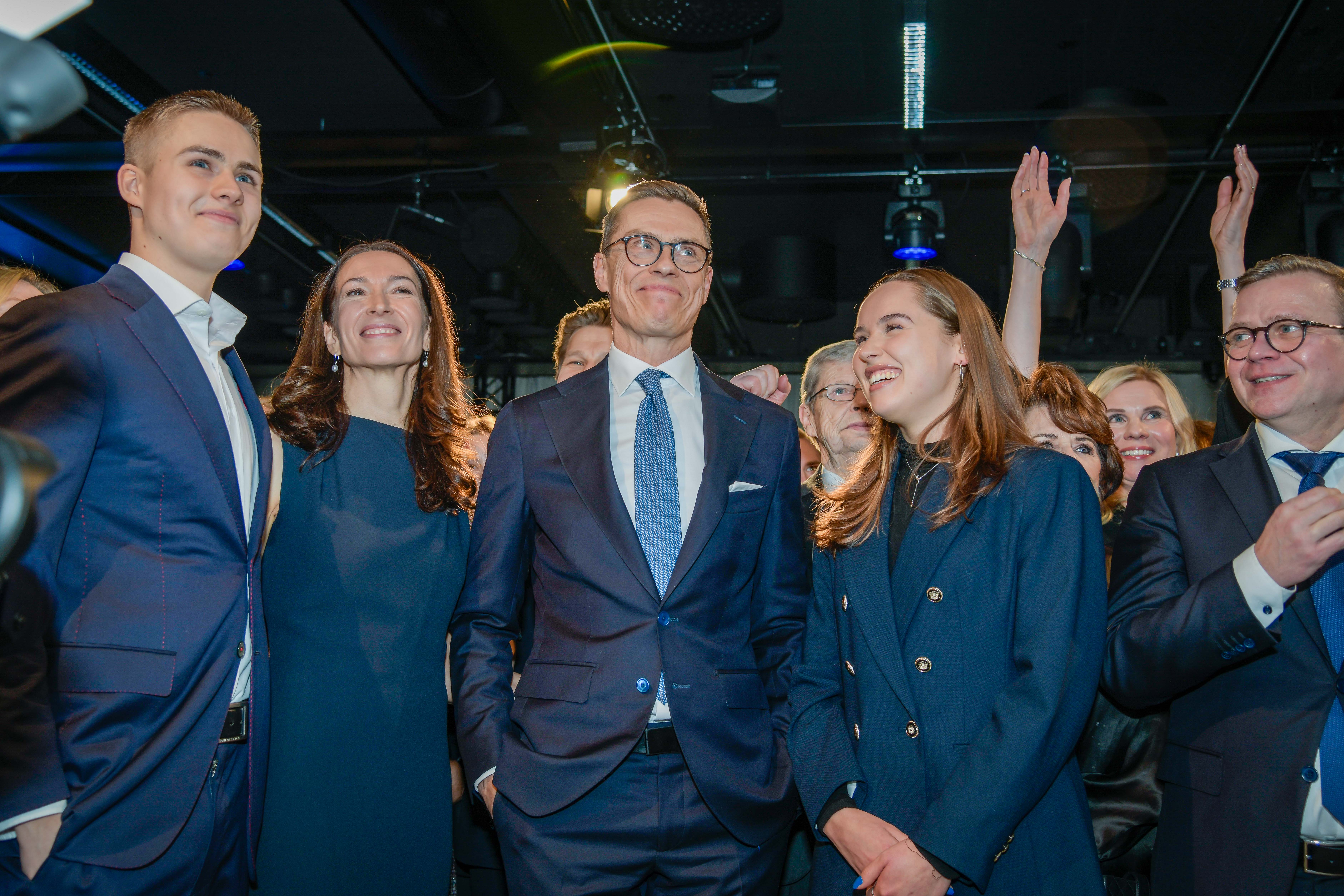 Presidentti Alex Stubb | Markus Leikola: Kansa Valitsi Eliitin | Apu